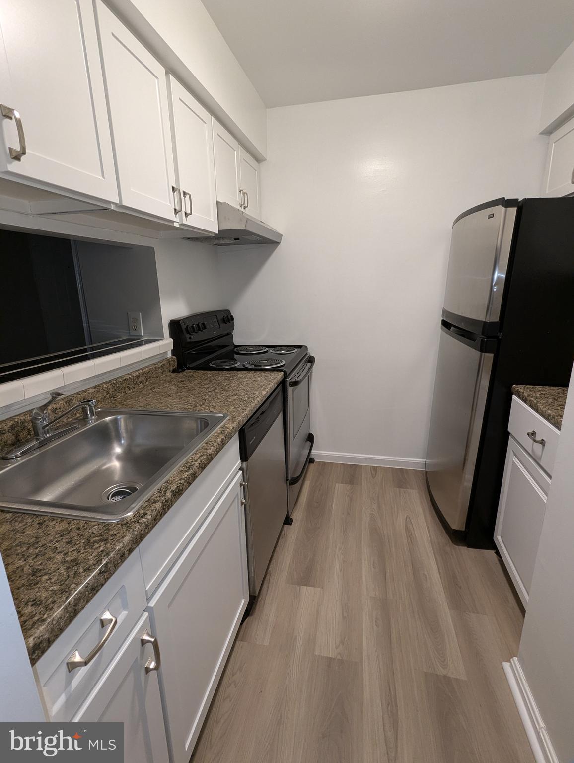 TIERS AT SILVER SPRING - Residential