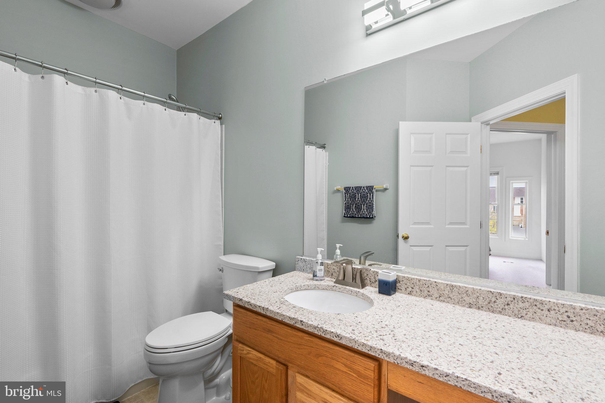 KINGSVIEW VILLAGE - Residential