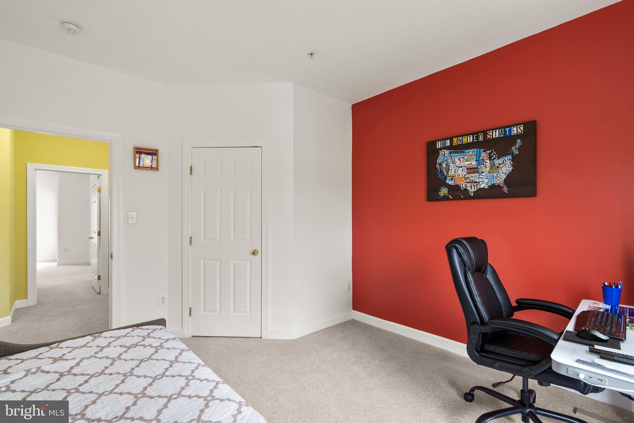 KINGSVIEW VILLAGE - Residential