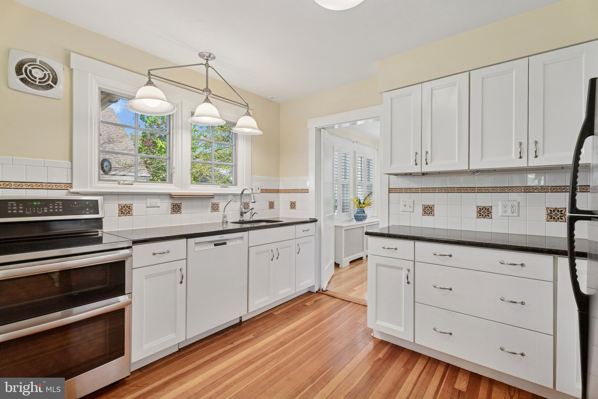 VALLEY HILLS - Residential