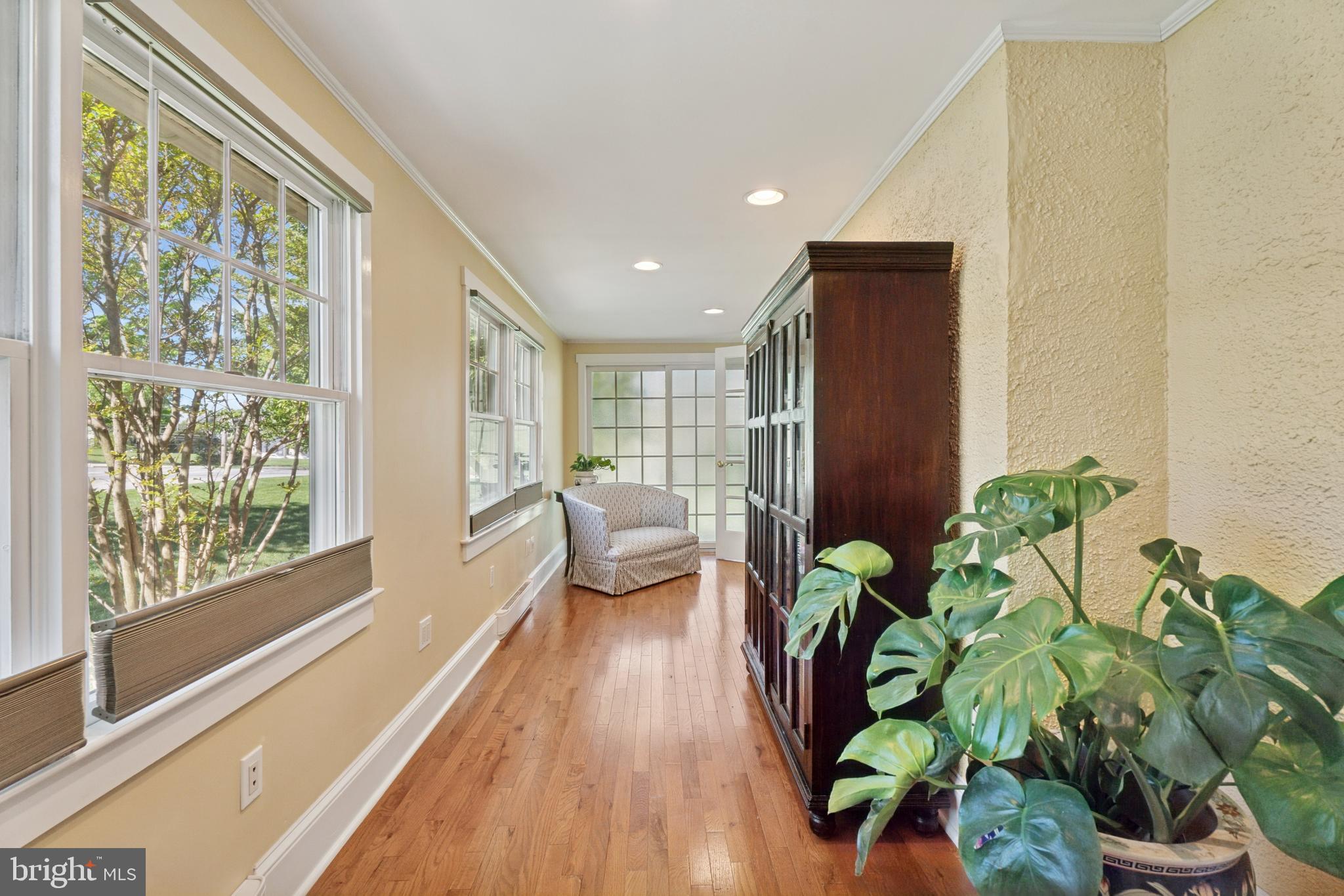 VALLEY HILLS - Residential