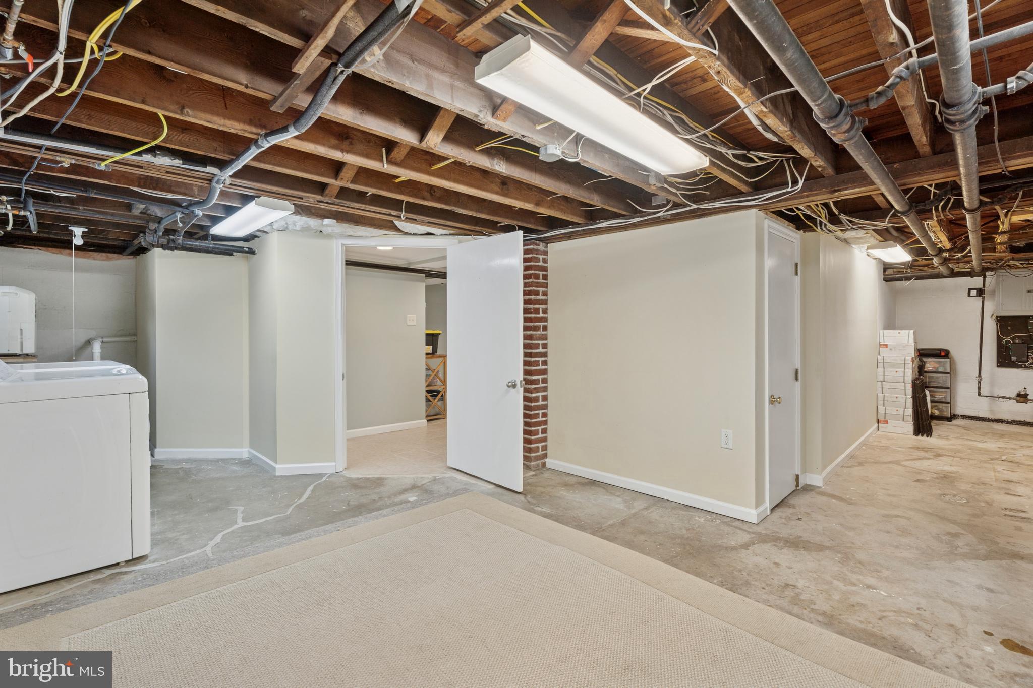 VALLEY HILLS - Residential