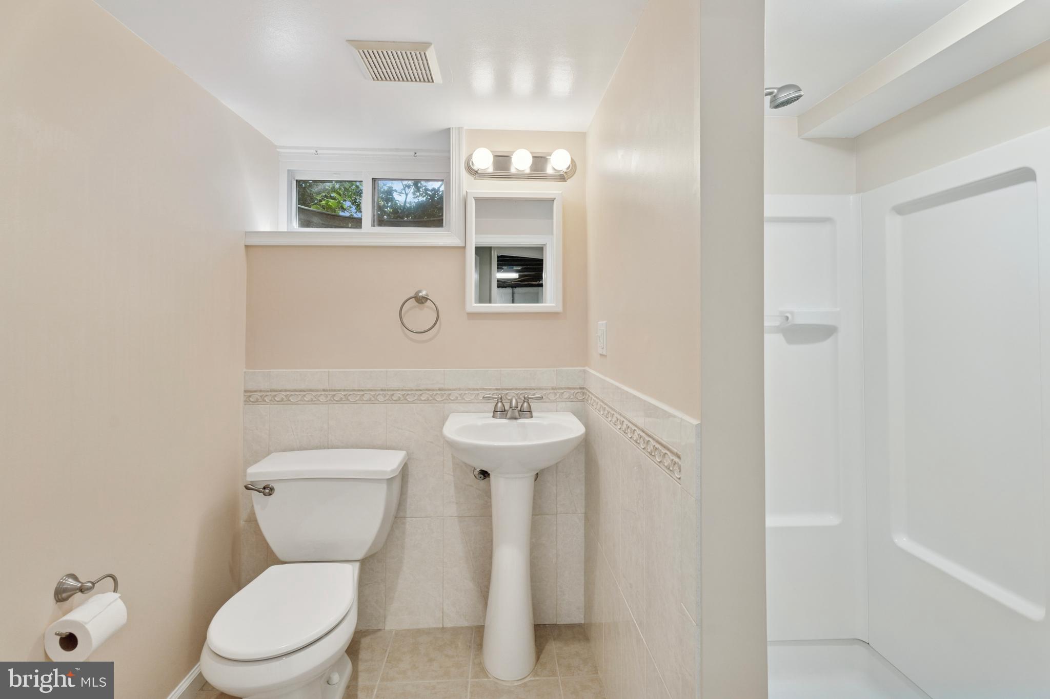 VALLEY HILLS - Residential