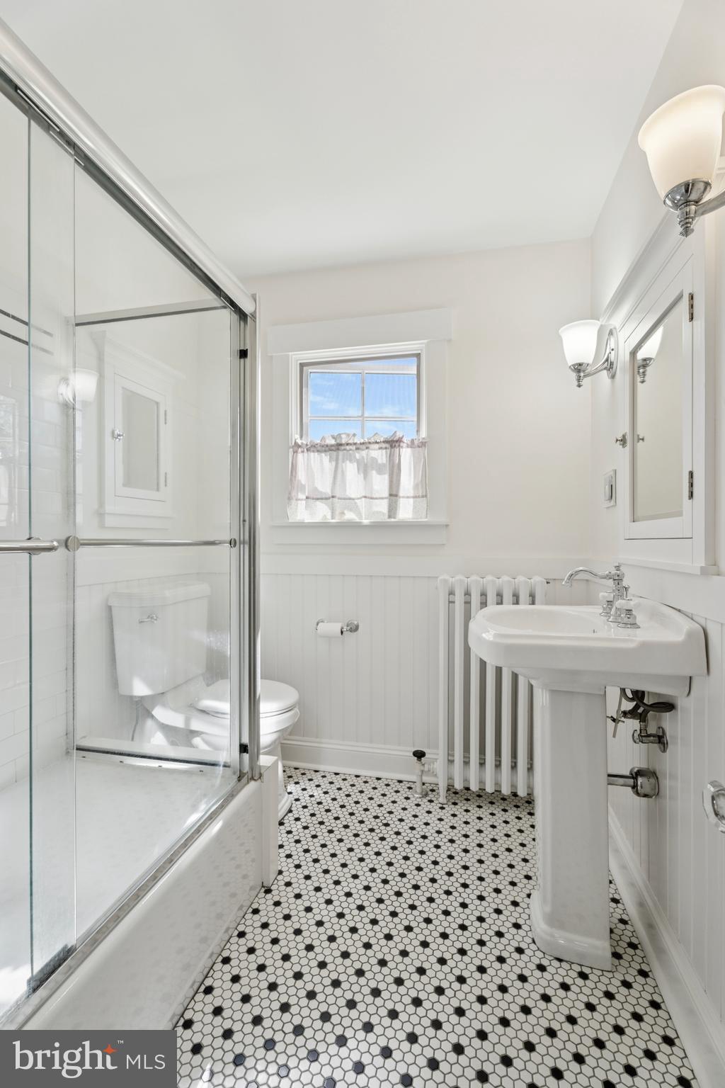 VALLEY HILLS - Residential