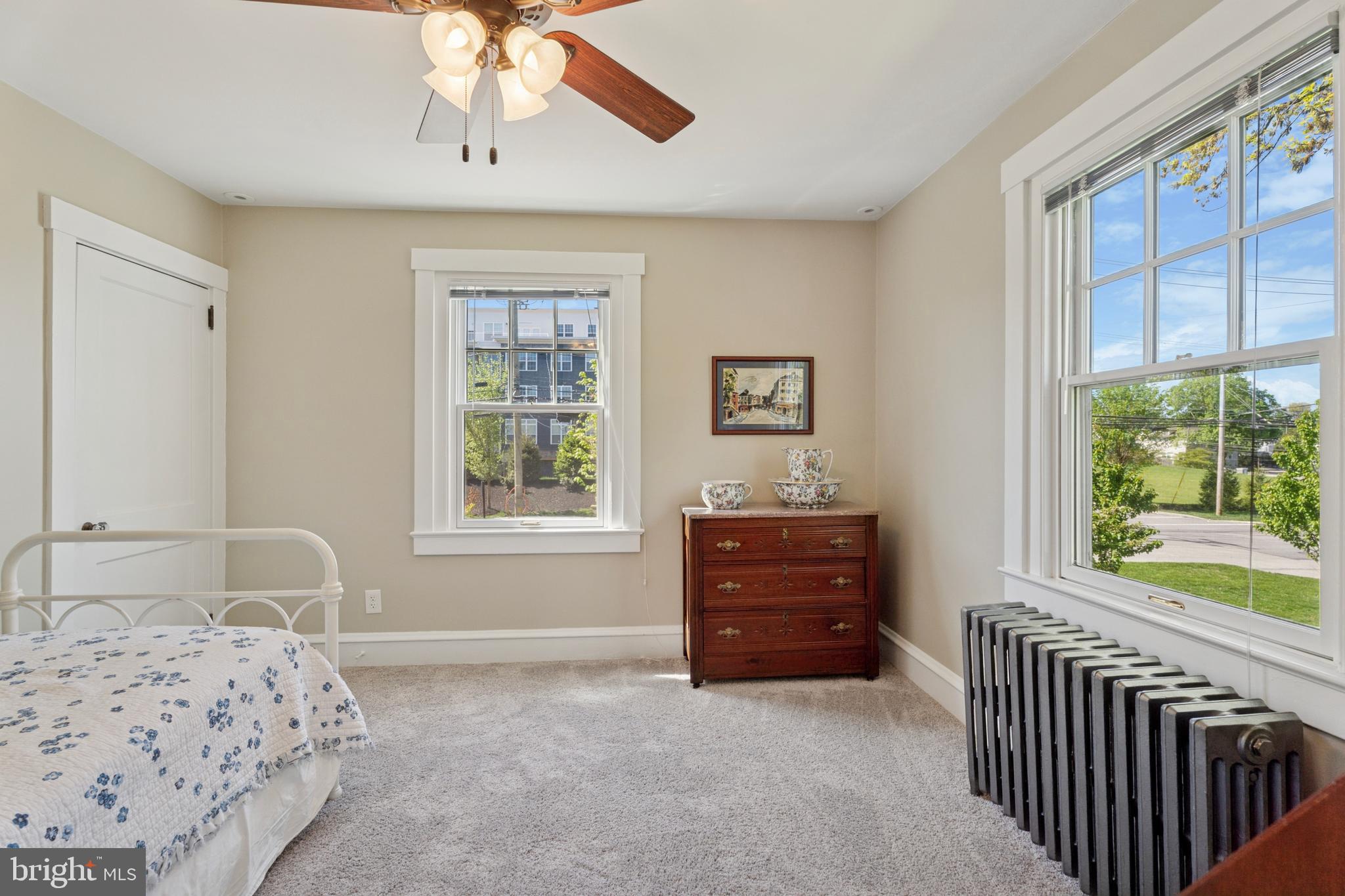 VALLEY HILLS - Residential