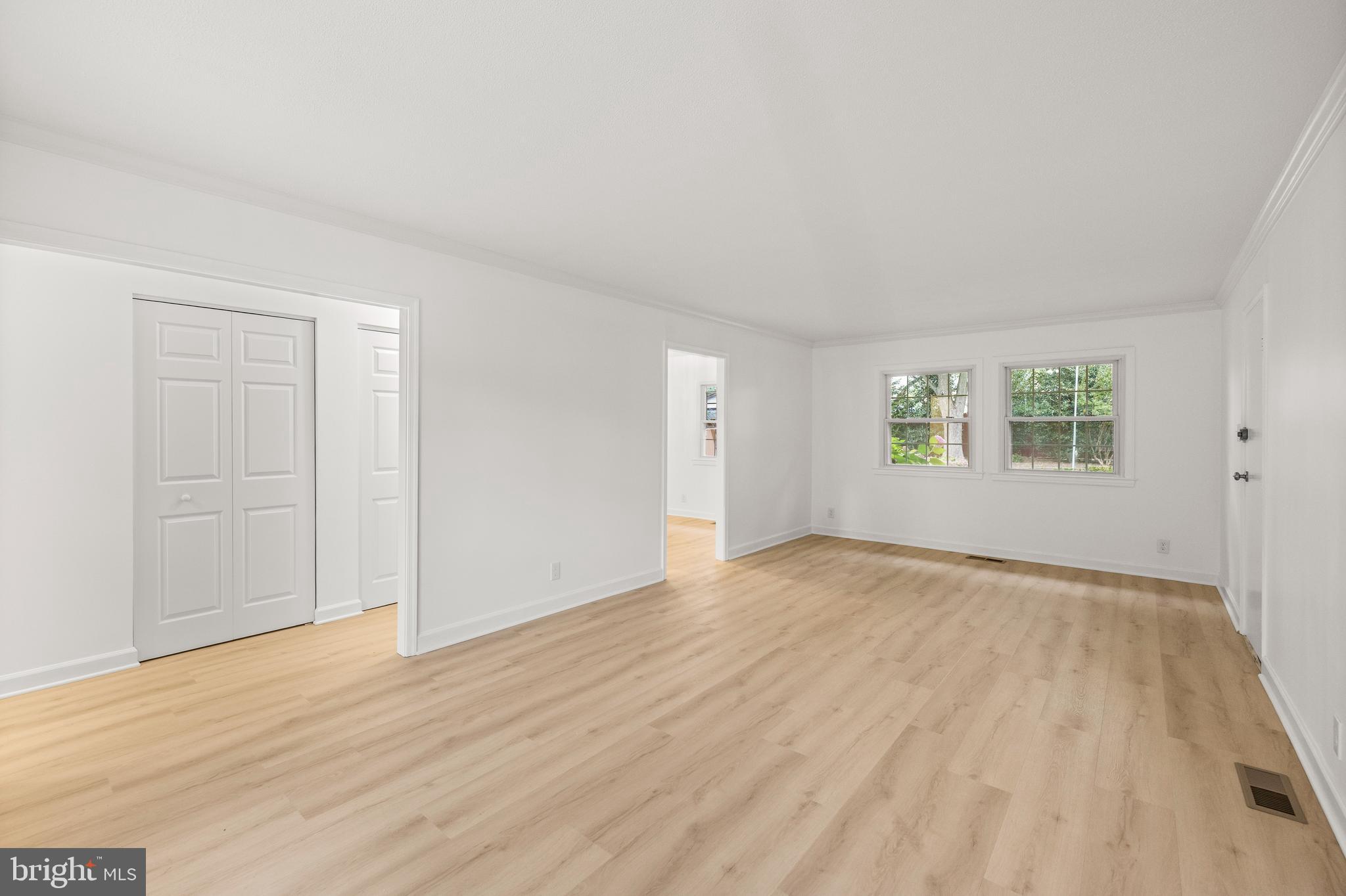 210 W BEECH ROAD