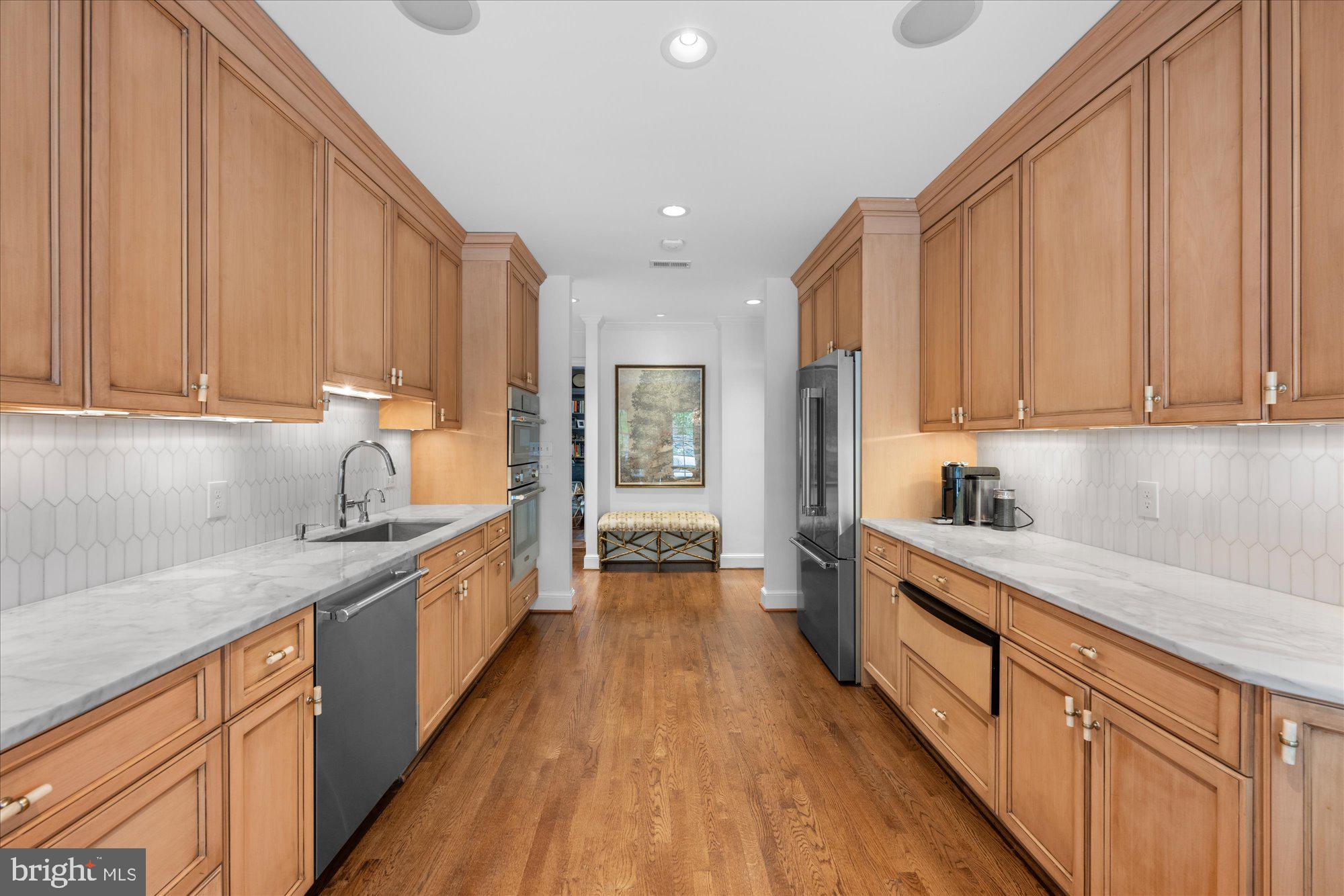 WESLEY HEIGHTS - Residential