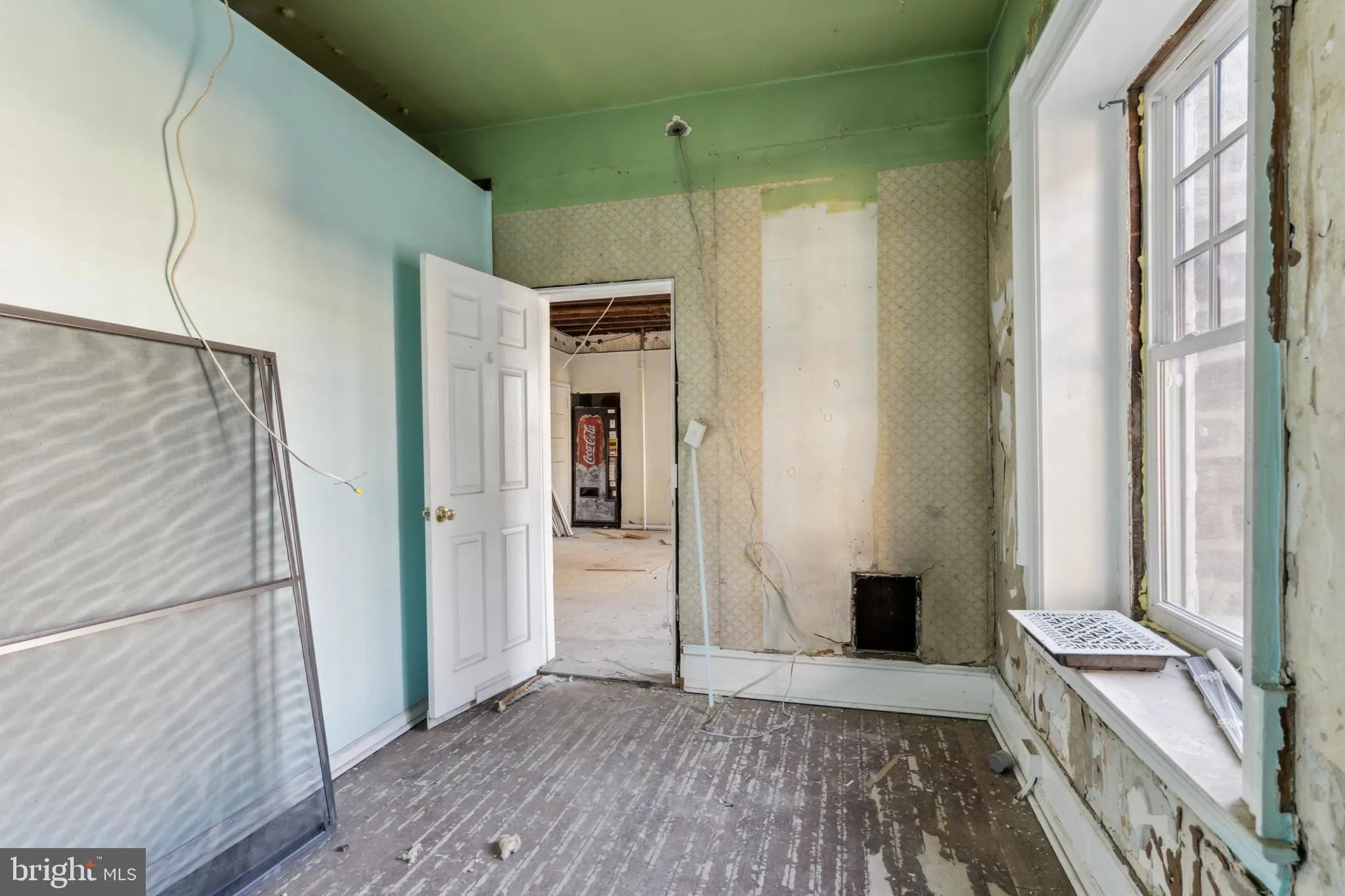 Philadelphia, Pennsylvania 19144, United States, 12 Bedrooms Bedrooms, ,4 BathroomsBathrooms,Residential,Active,12581