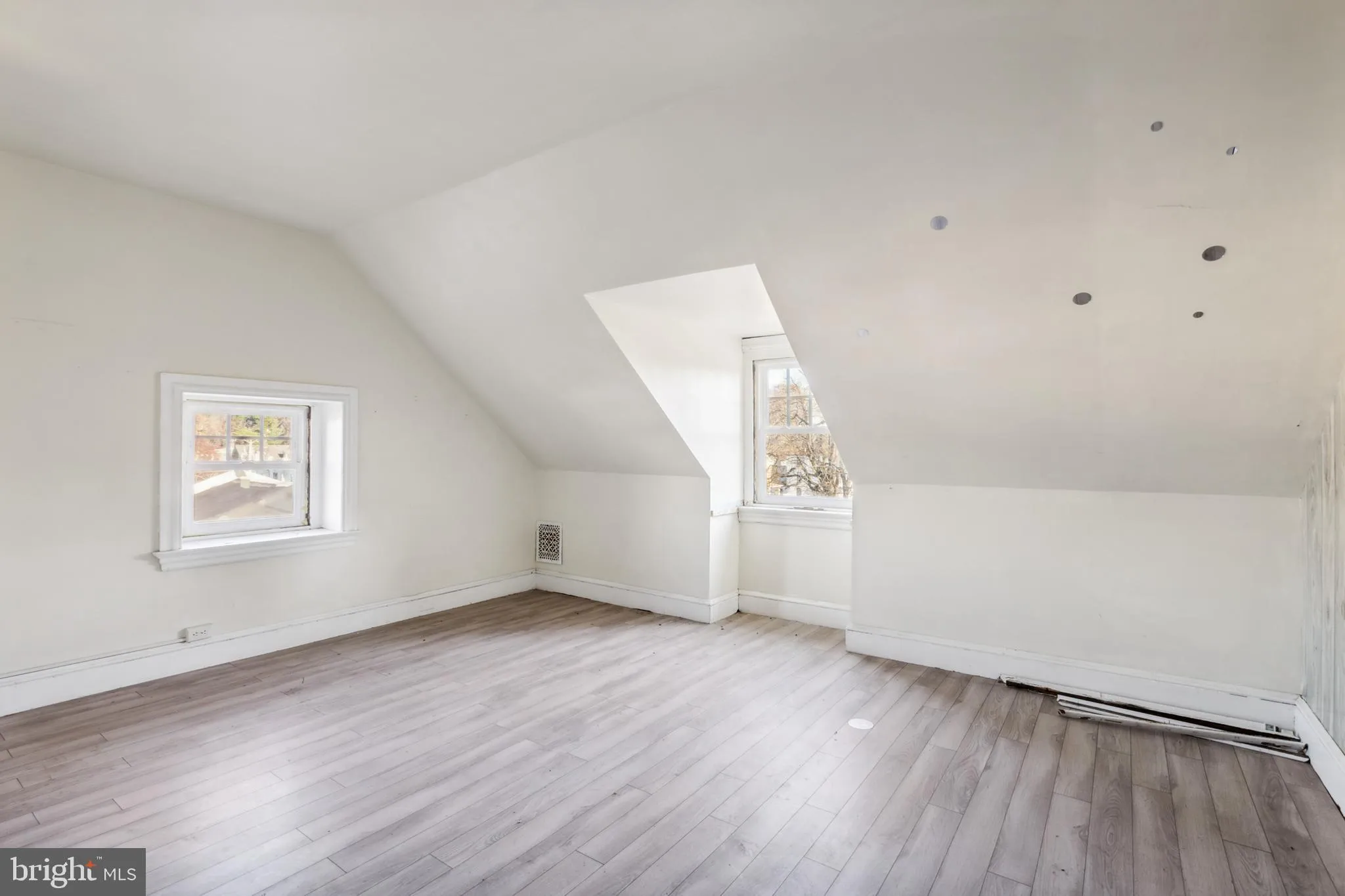 Philadelphia, Pennsylvania 19144, United States, 12 Bedrooms Bedrooms, ,4 BathroomsBathrooms,Residential,Active,12581