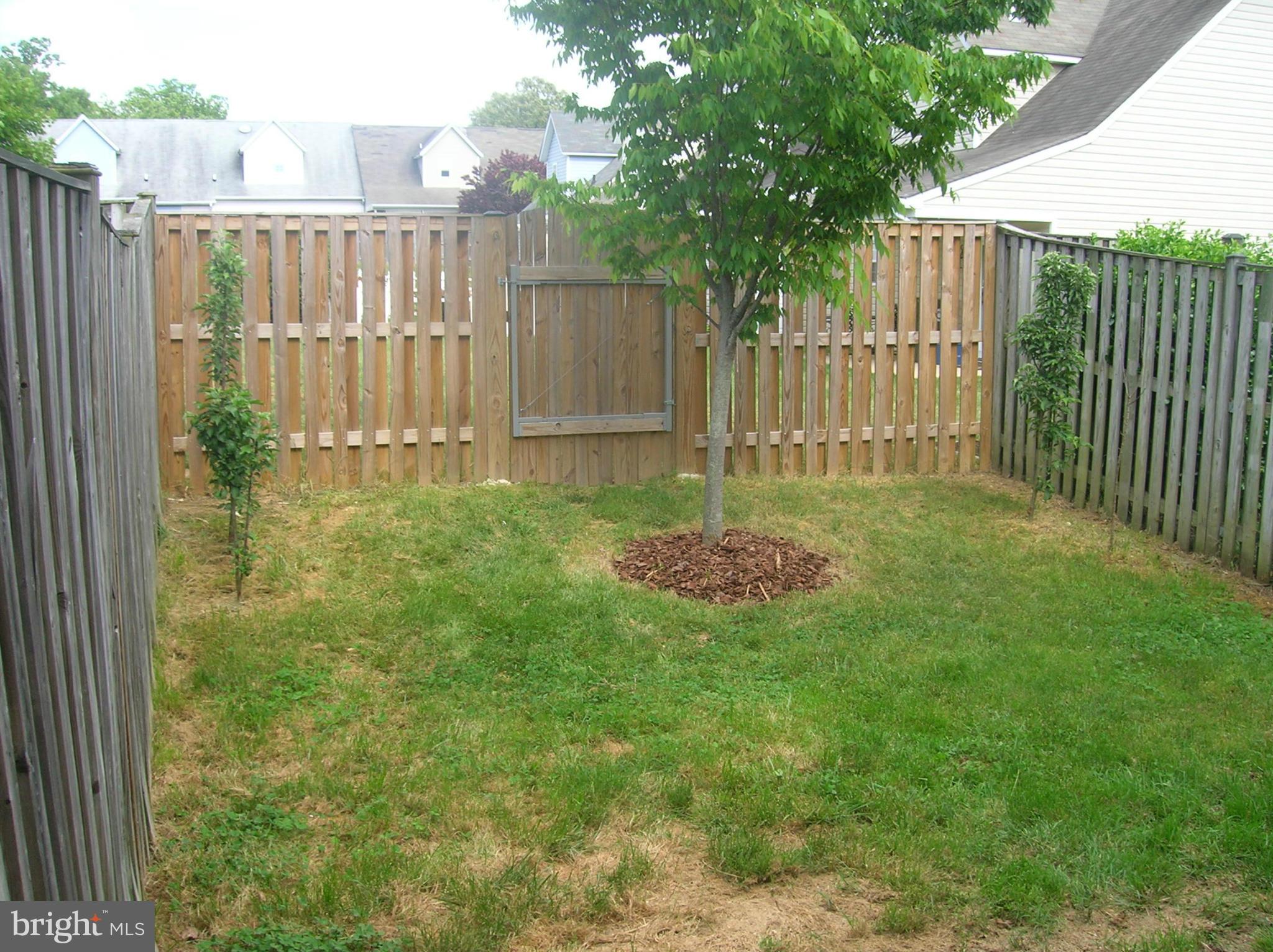 CHARLESTON TERRACE LA PLATA - Residential