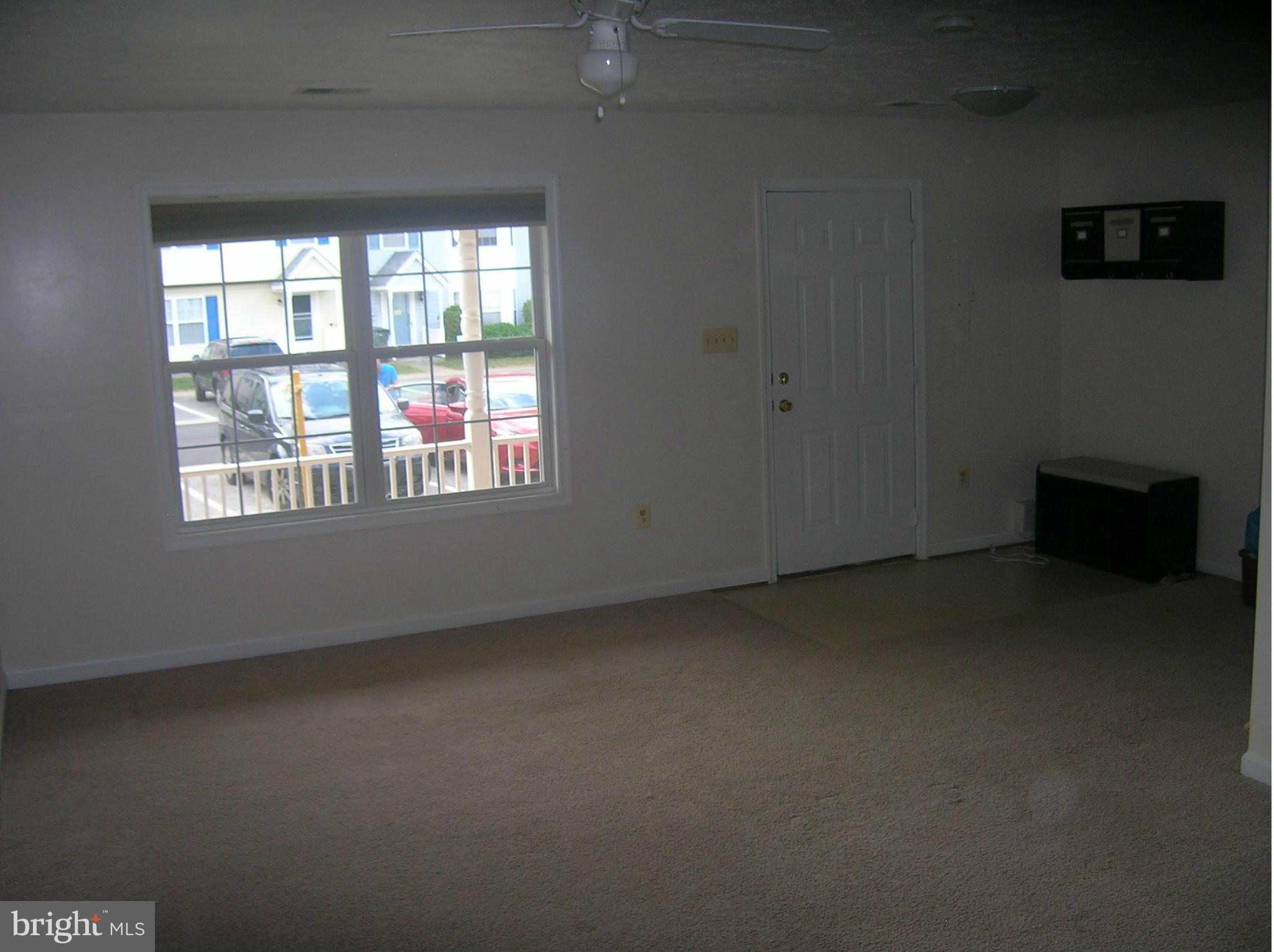 CHARLESTON TERRACE LA PLATA - Residential