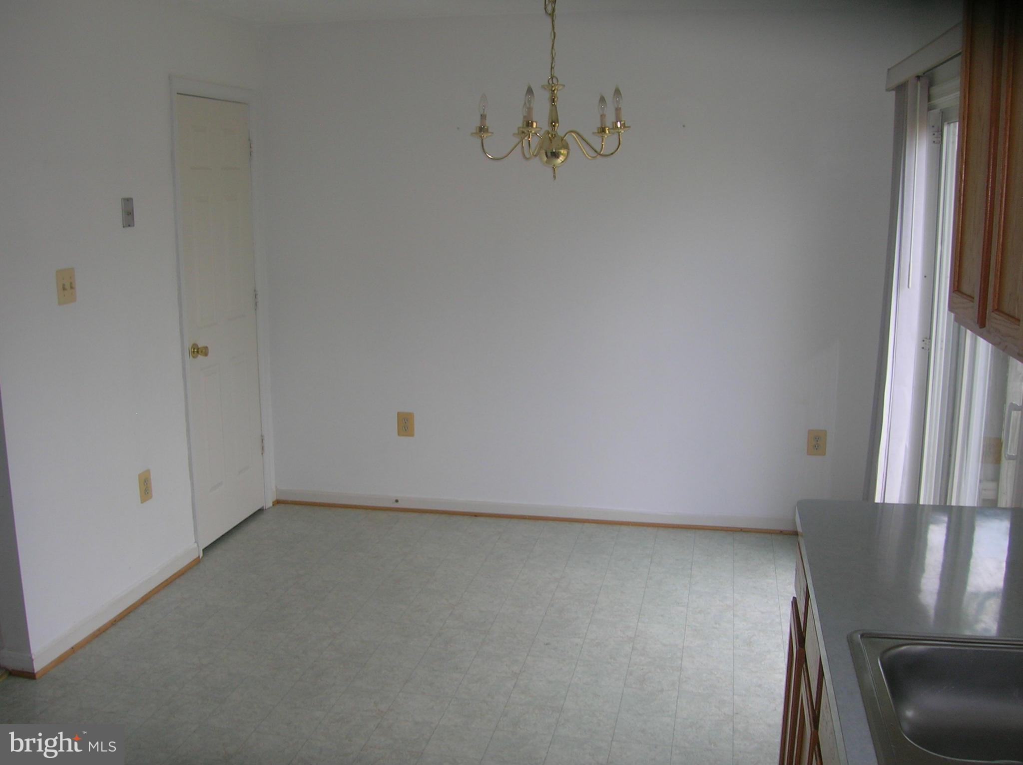 CHARLESTON TERRACE LA PLATA - Residential