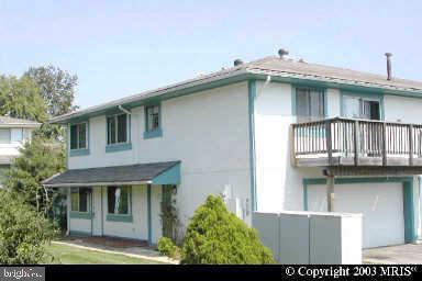 EDGEWATER VILLAGE - Residential