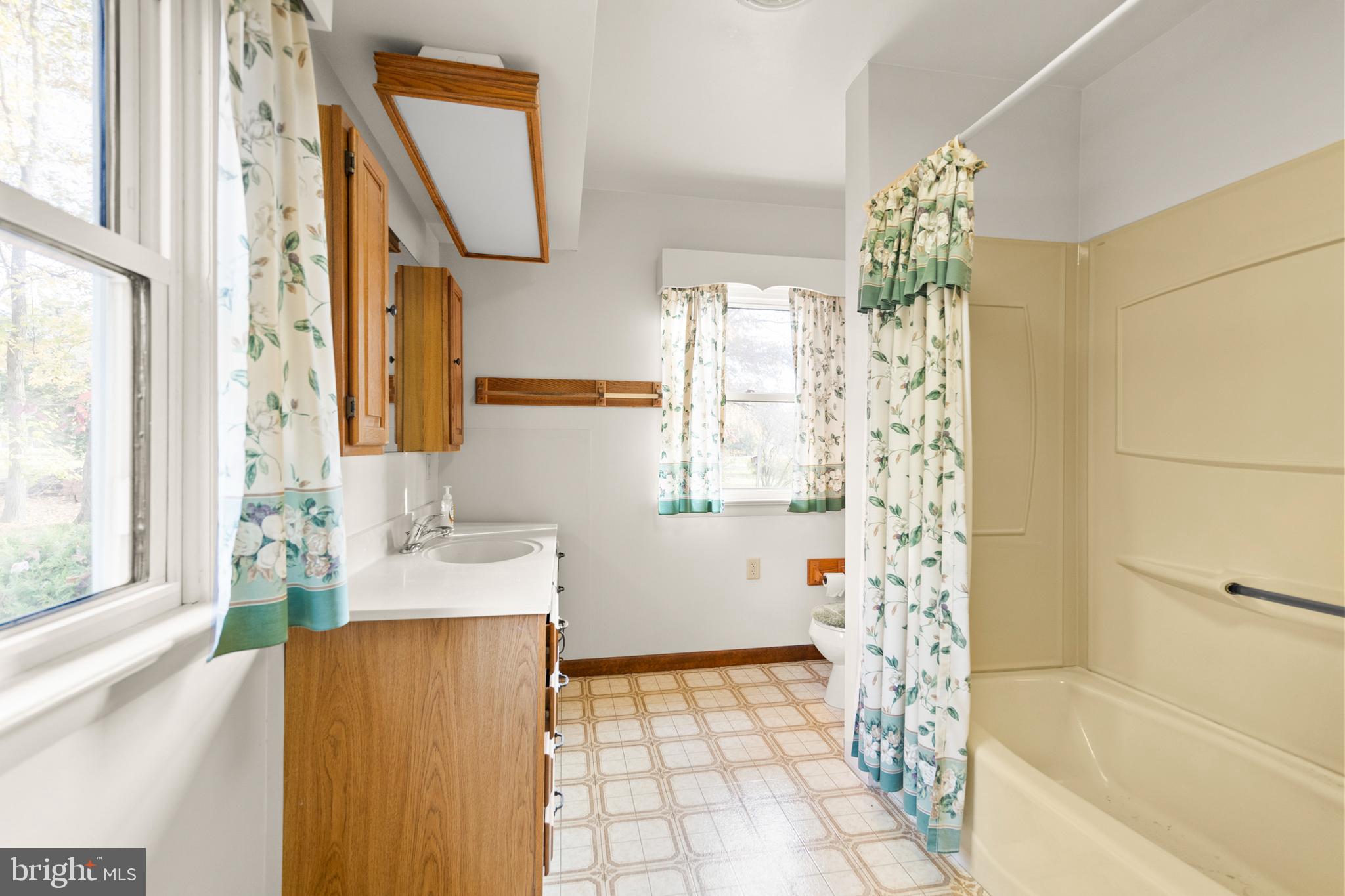 GLAIZE DEVELOPMENT INC - Residential