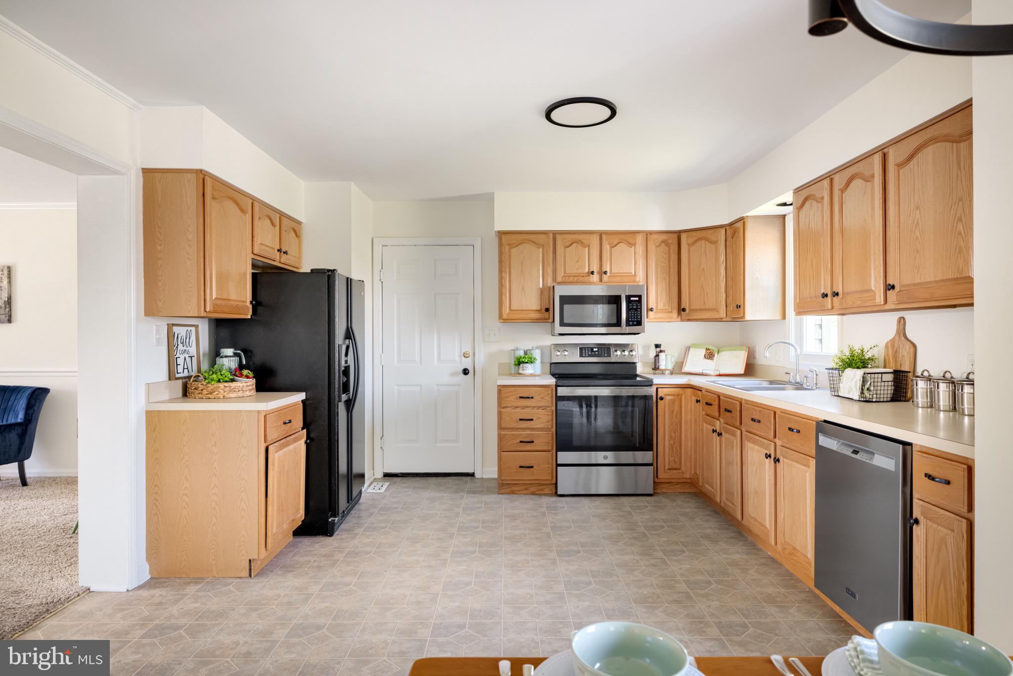 FAIRVIEW PLACE - Residential