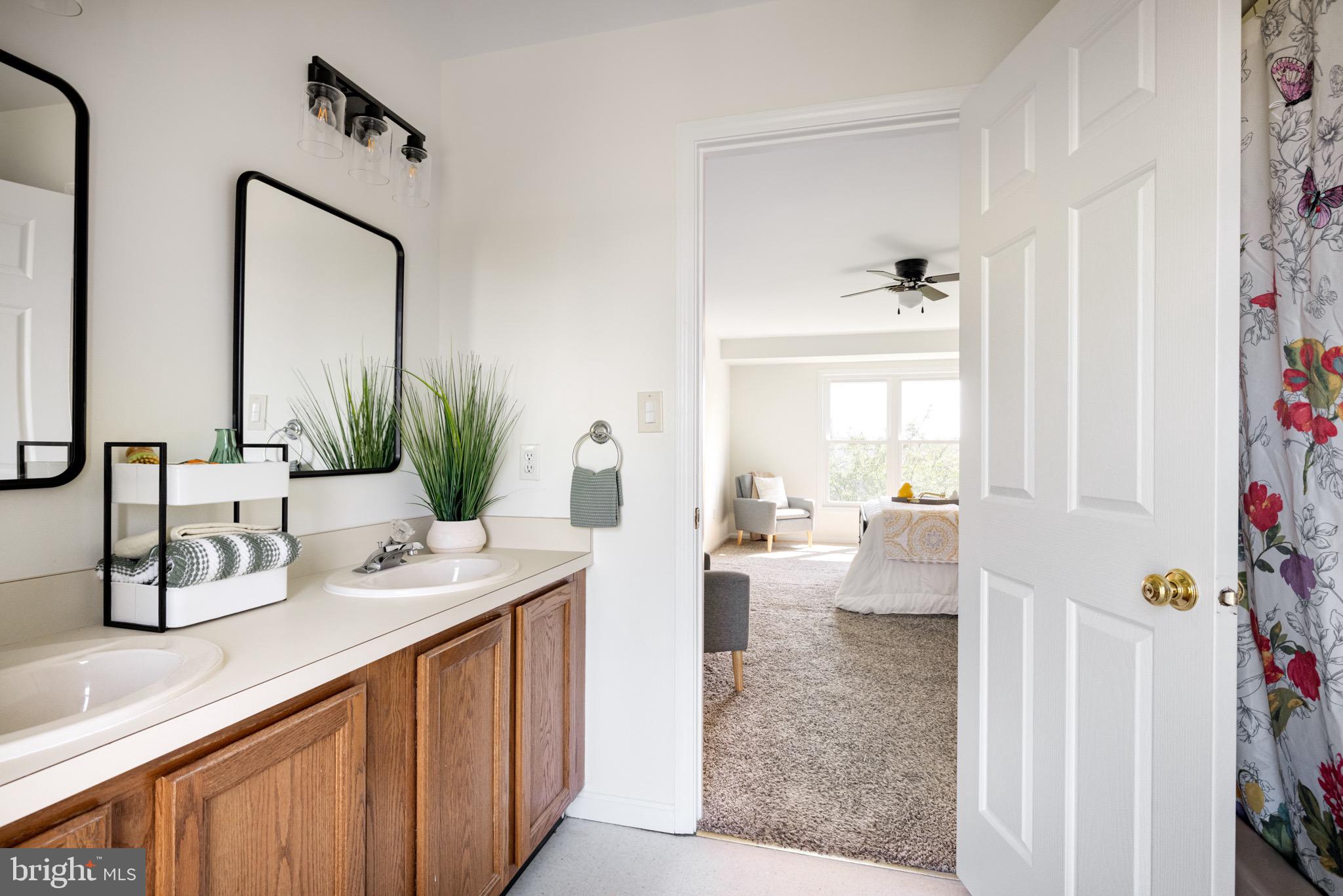 FAIRVIEW PLACE - Residential