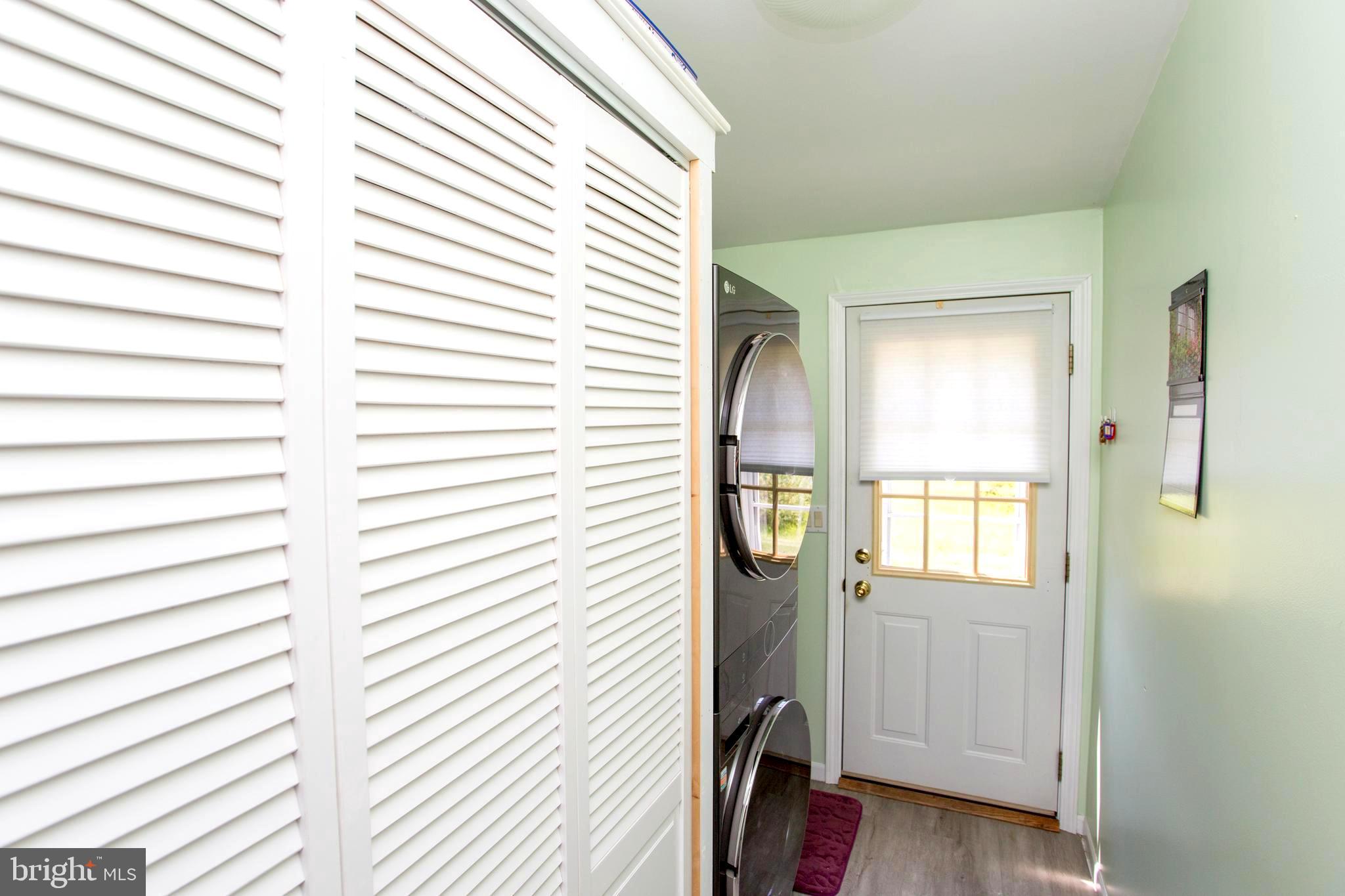 QUIET ACRES - Residential