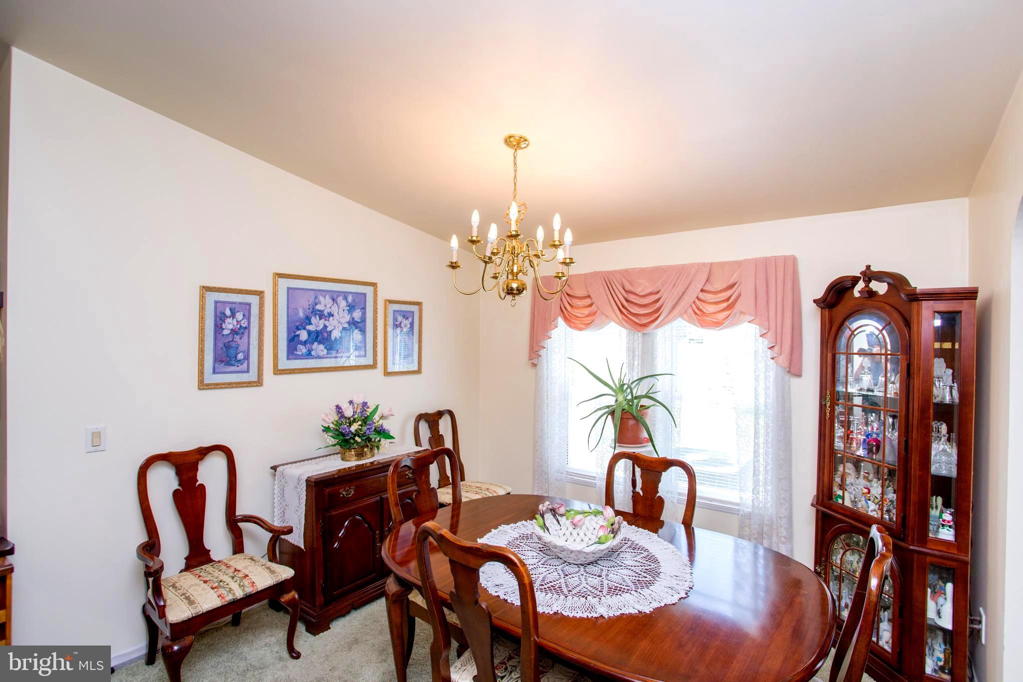 QUIET ACRES - Residential