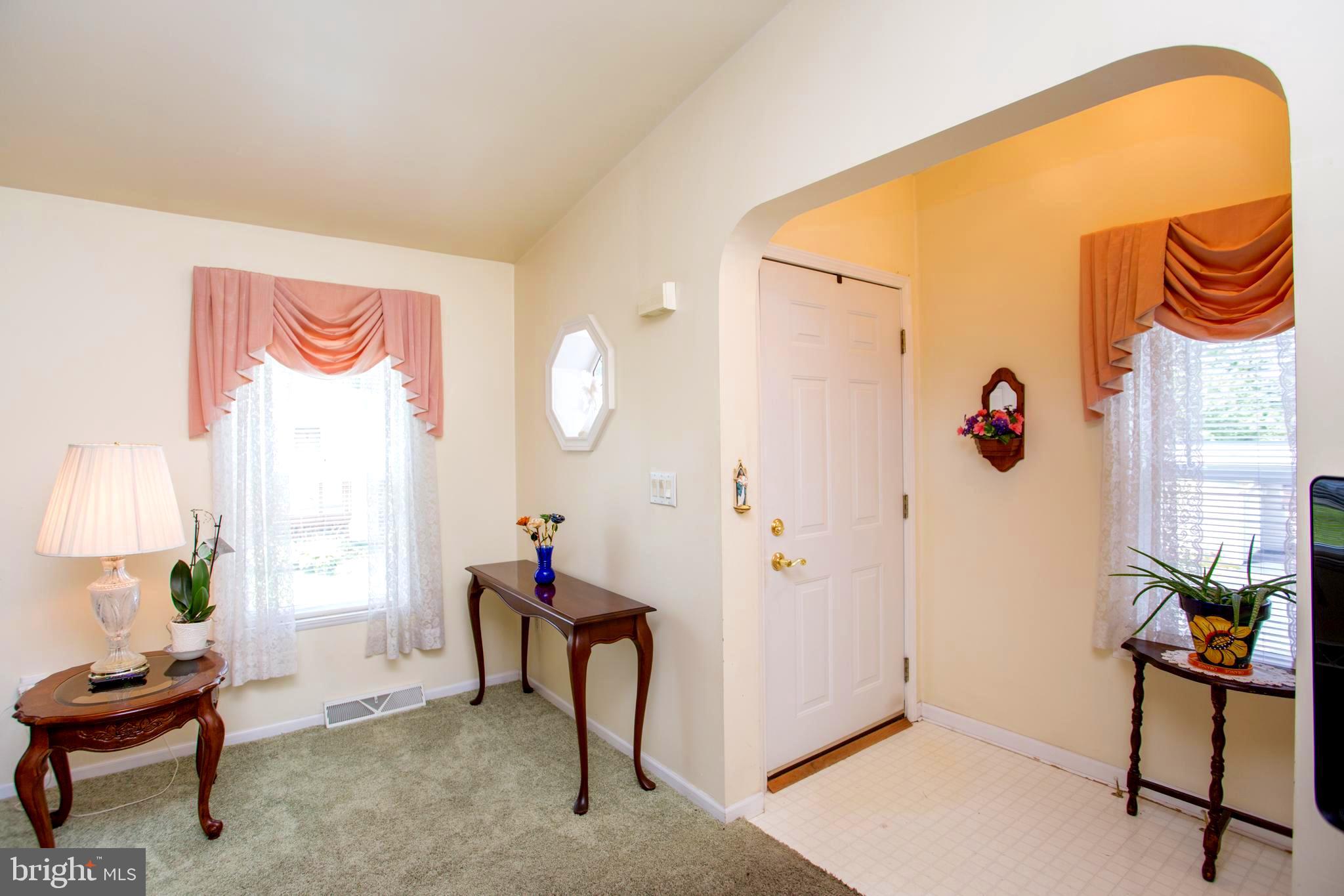 QUIET ACRES - Residential