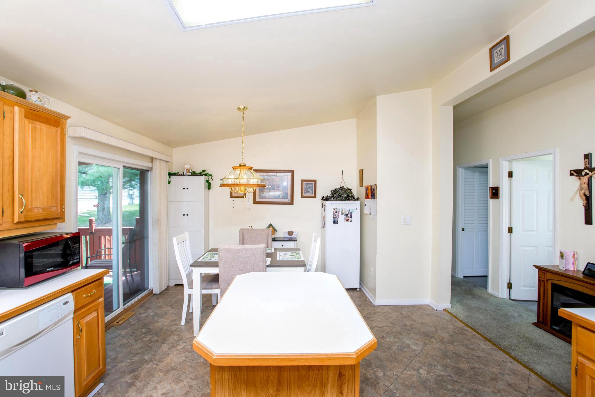 QUIET ACRES - Residential