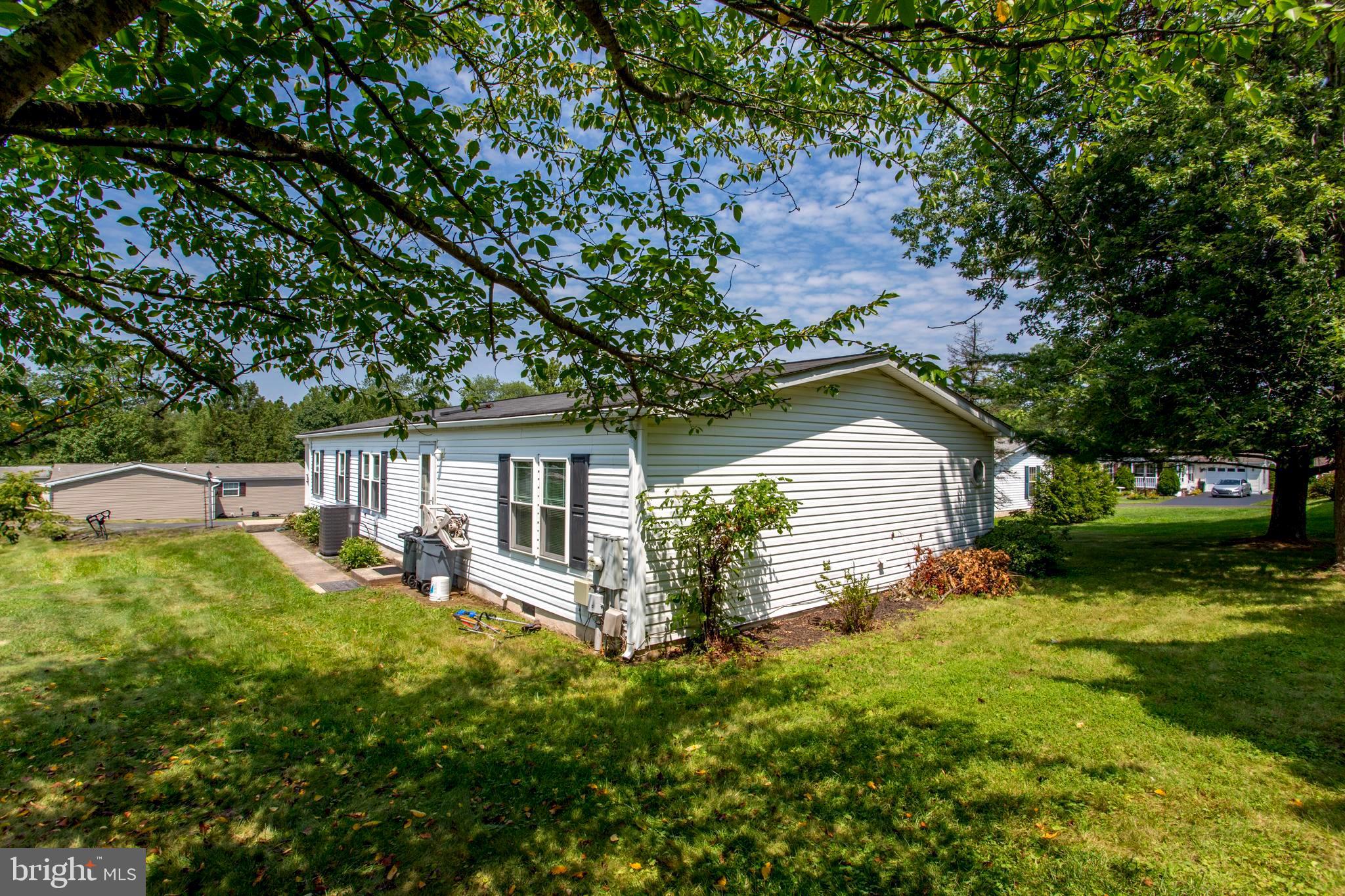 QUIET ACRES - Residential