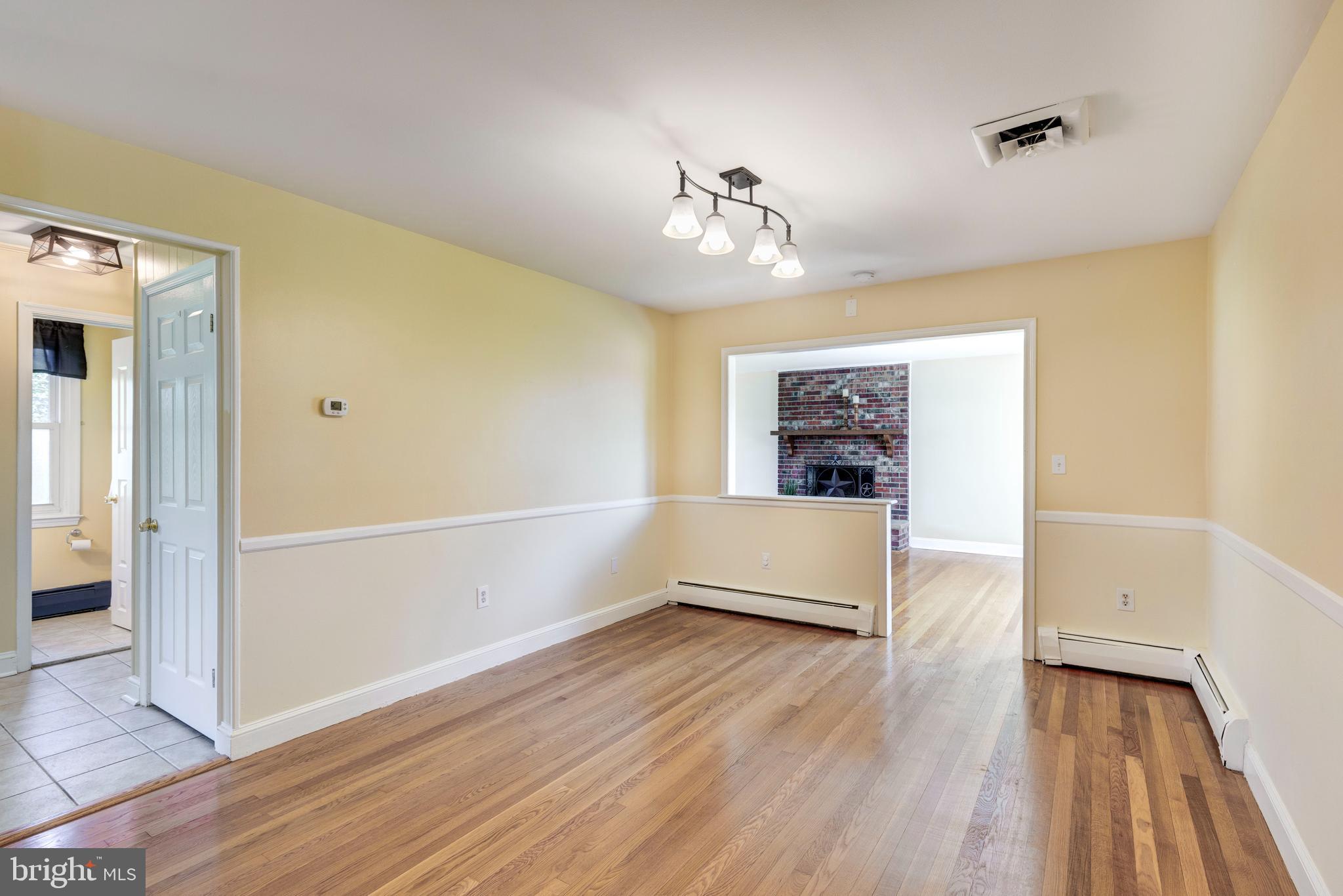 SUNNYBROOK FARMS - Residential