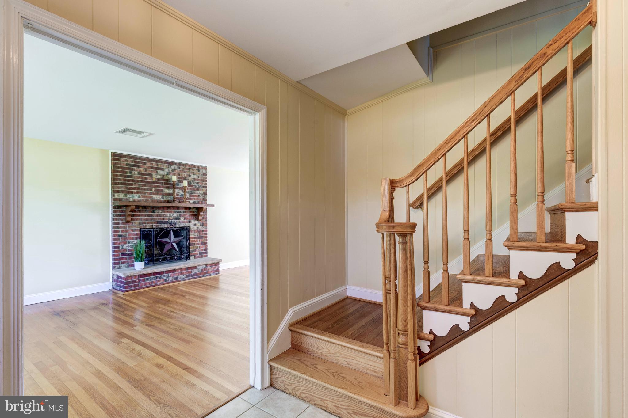 SUNNYBROOK FARMS - Residential