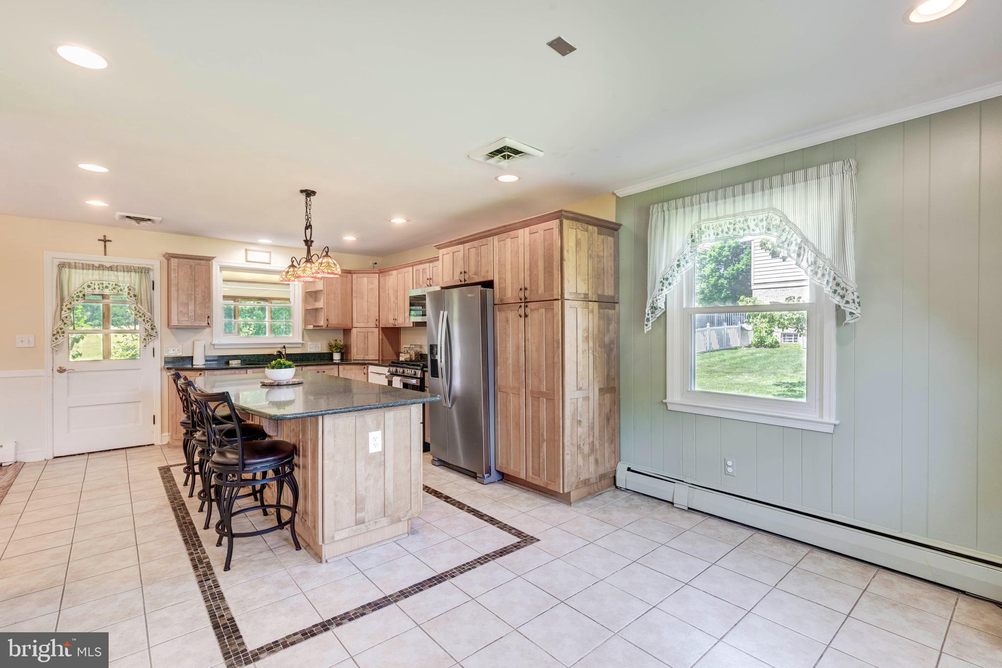 SUNNYBROOK FARMS - Residential