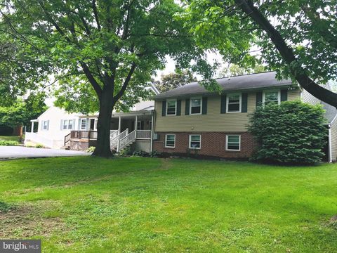 3828 COLUMBIA AVENUE MOUNTVILLE PA 17554