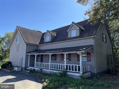 Photo of 8 Fisher Terrace, Willow Street, PA 17584 (MLS # PALA2042412)