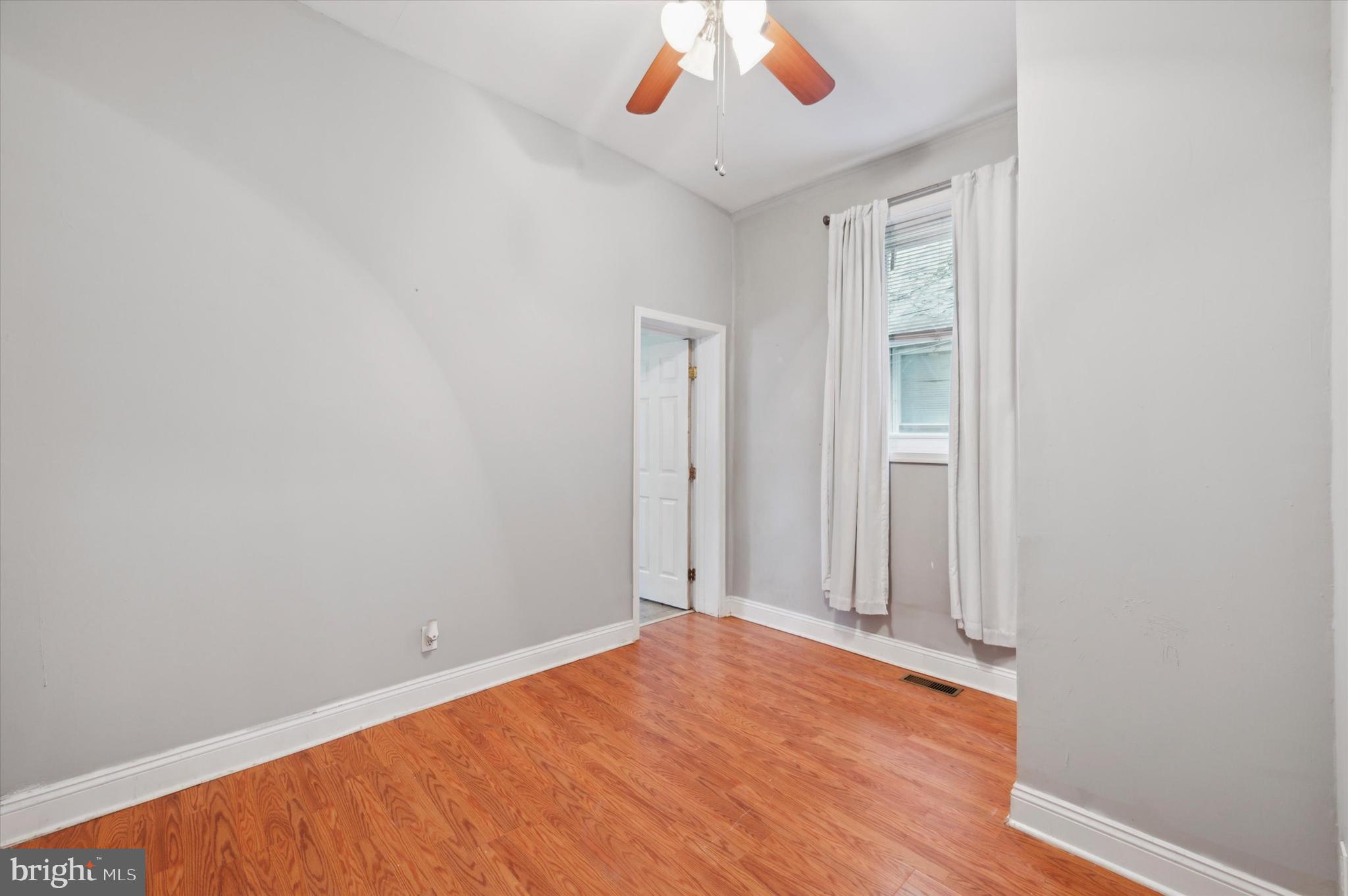 PHILADELPHIA - Residential Lease