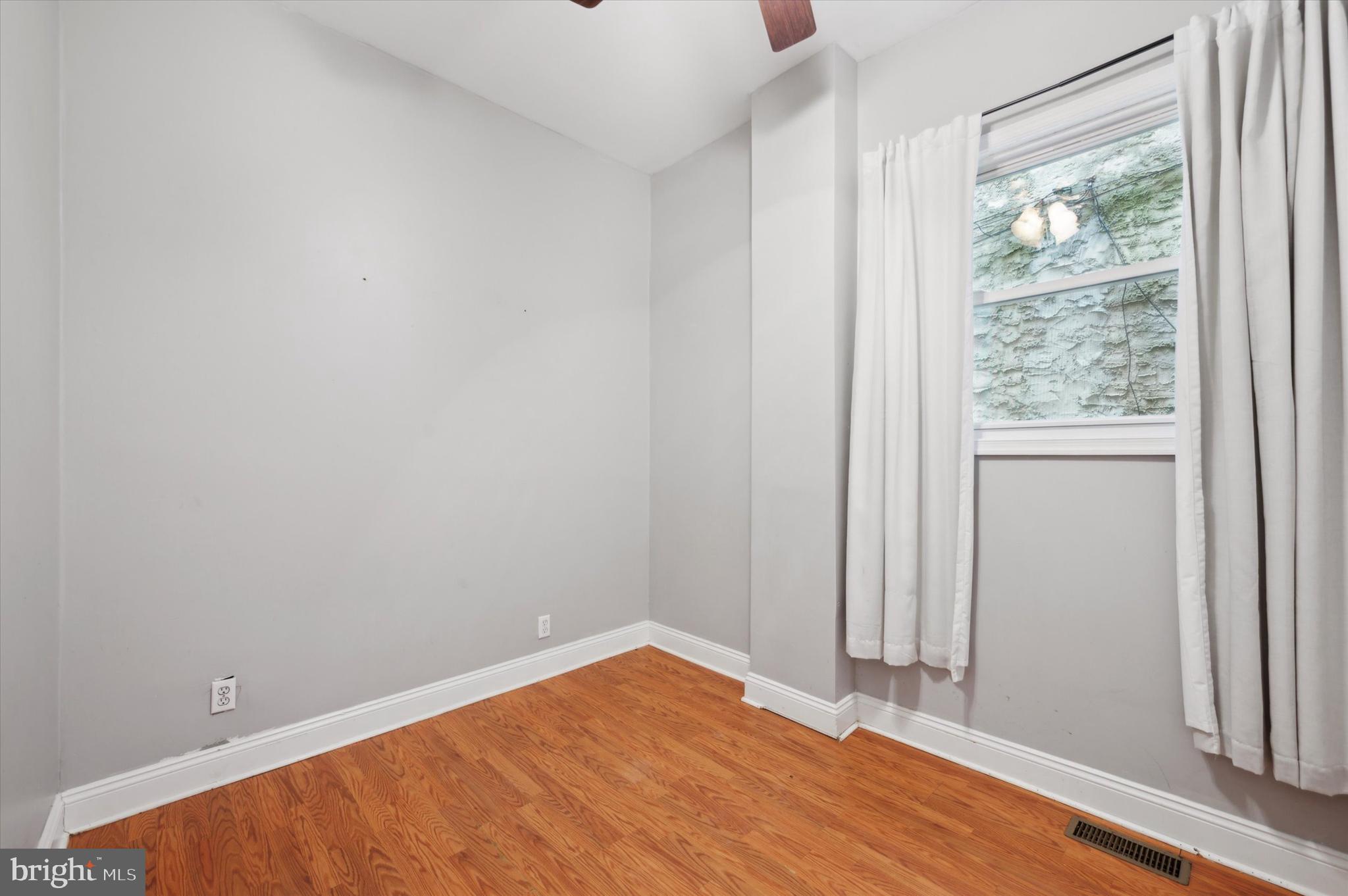 PHILADELPHIA - Residential Lease