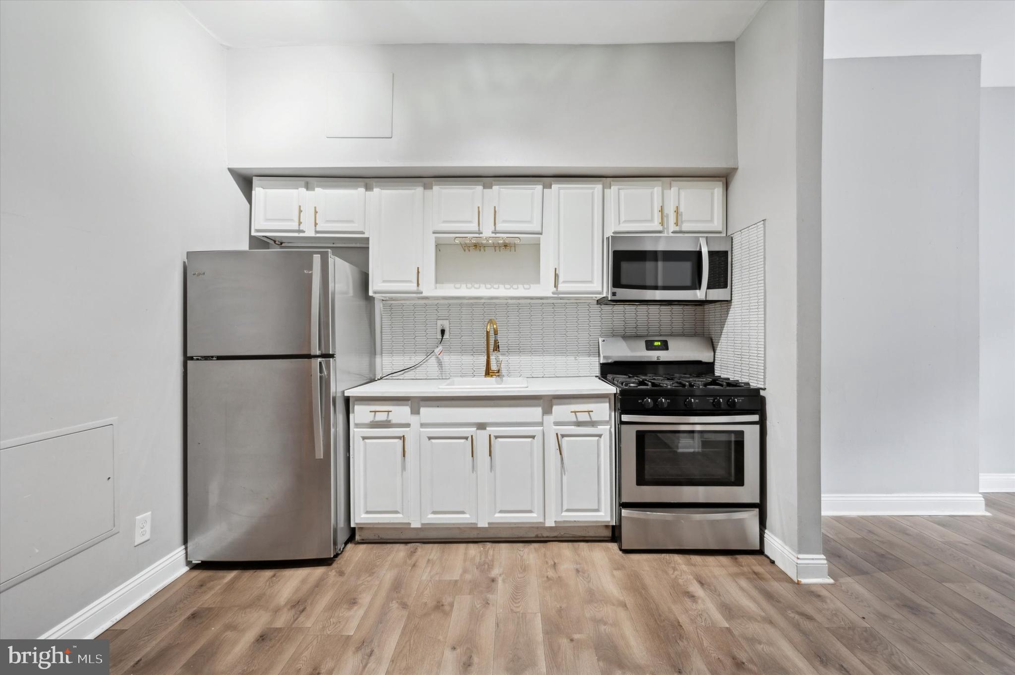 PHILADELPHIA - Residential Lease