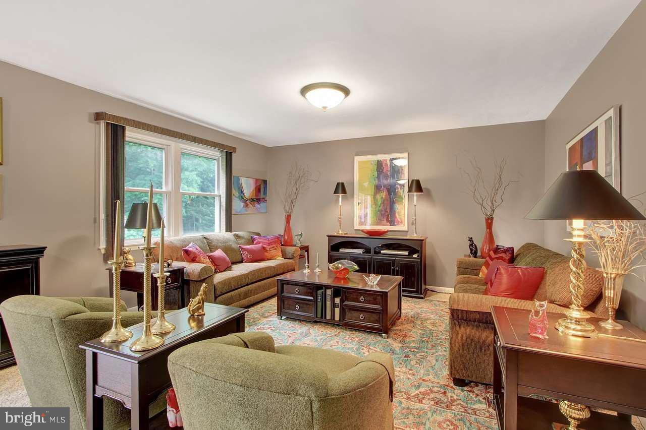 WOODCREST - Residential