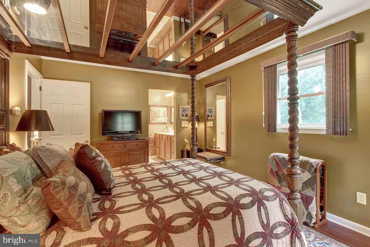 WOODCREST - Residential