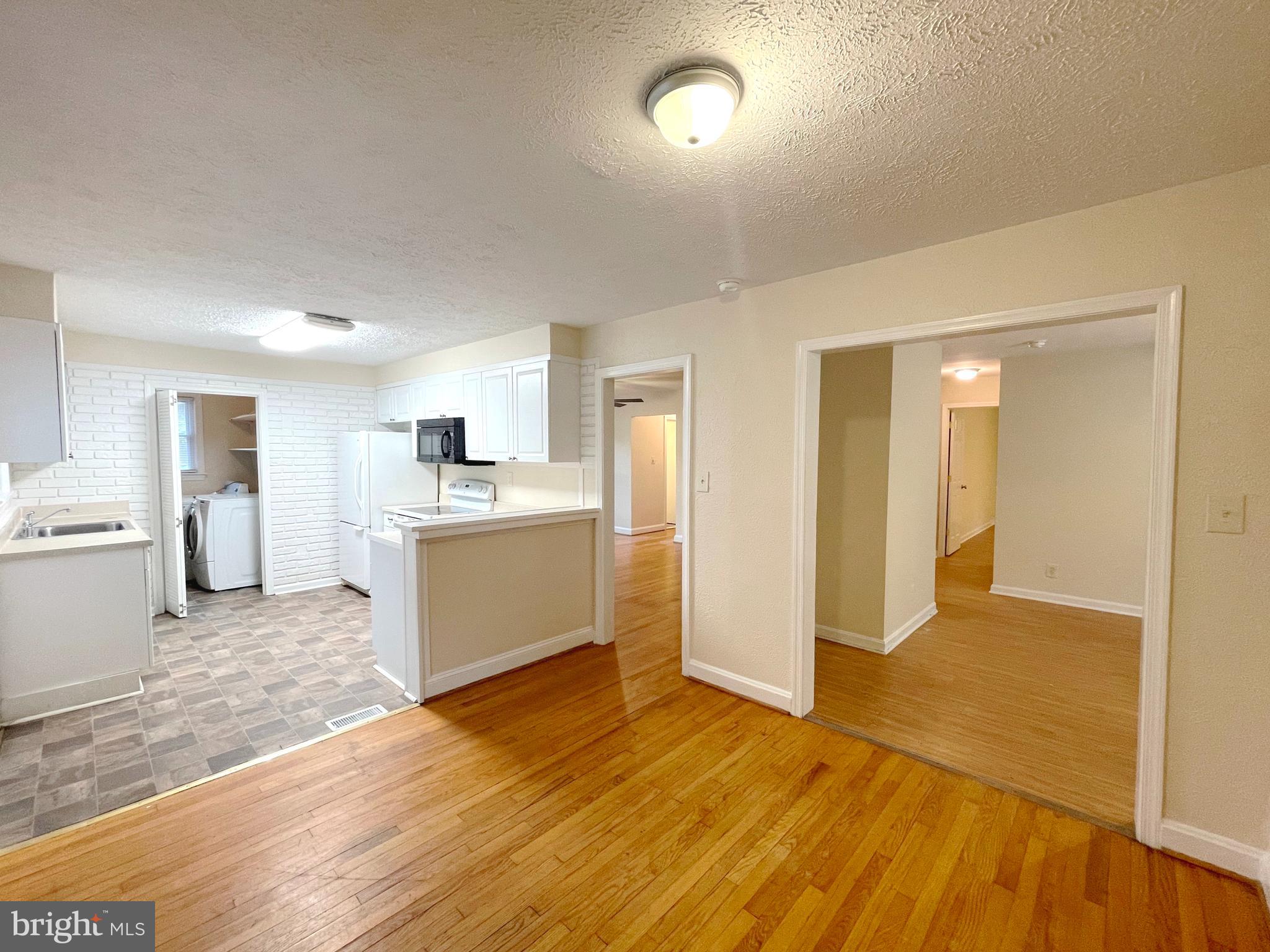 MARYLAND GARDENS SUB - Residential Lease