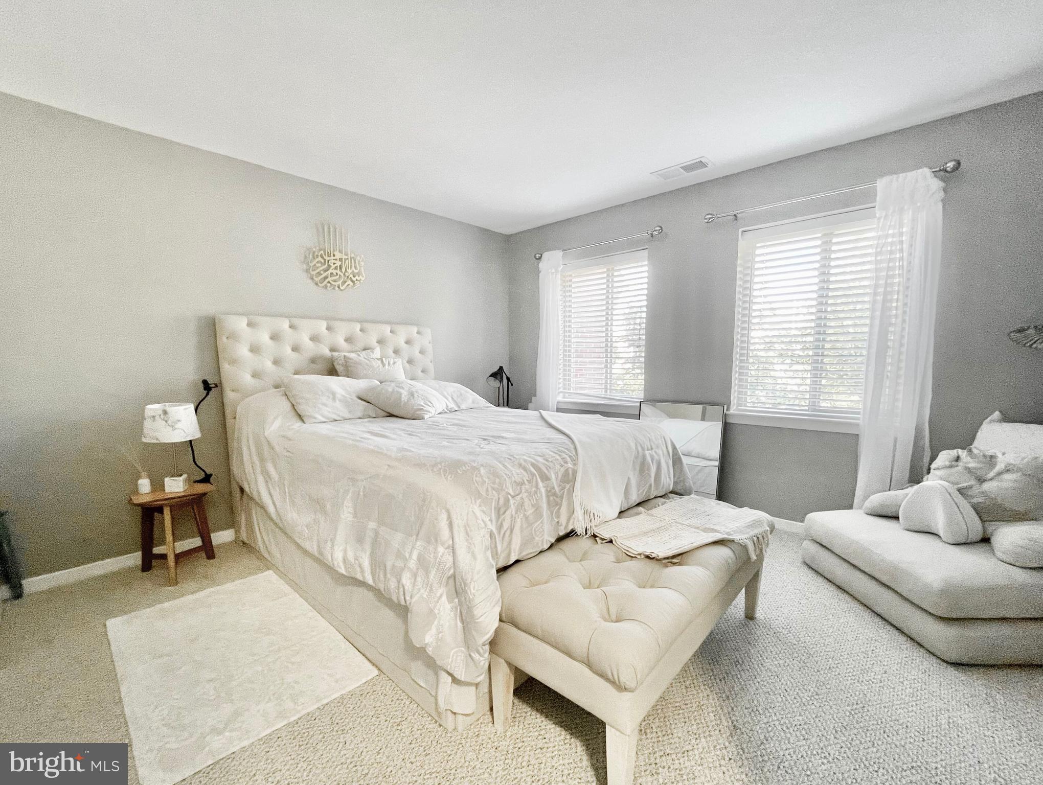 FEDERAL HILL HISTORIC DISTRICT - Residential Lease