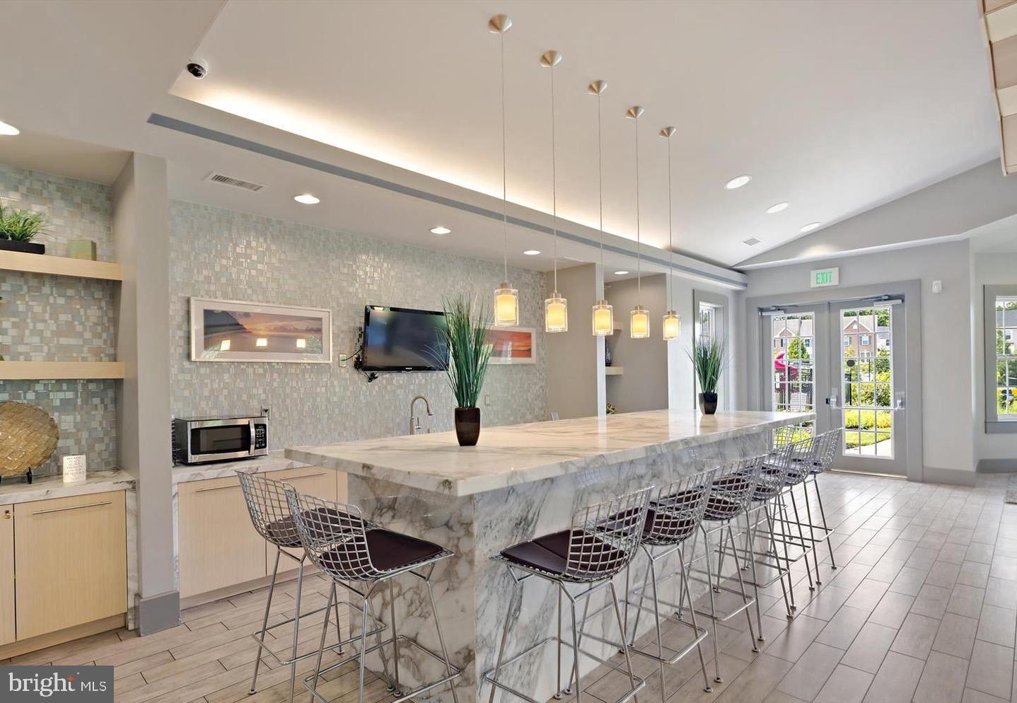 TANYARD SPRINGS TOWNHOMES - Residential