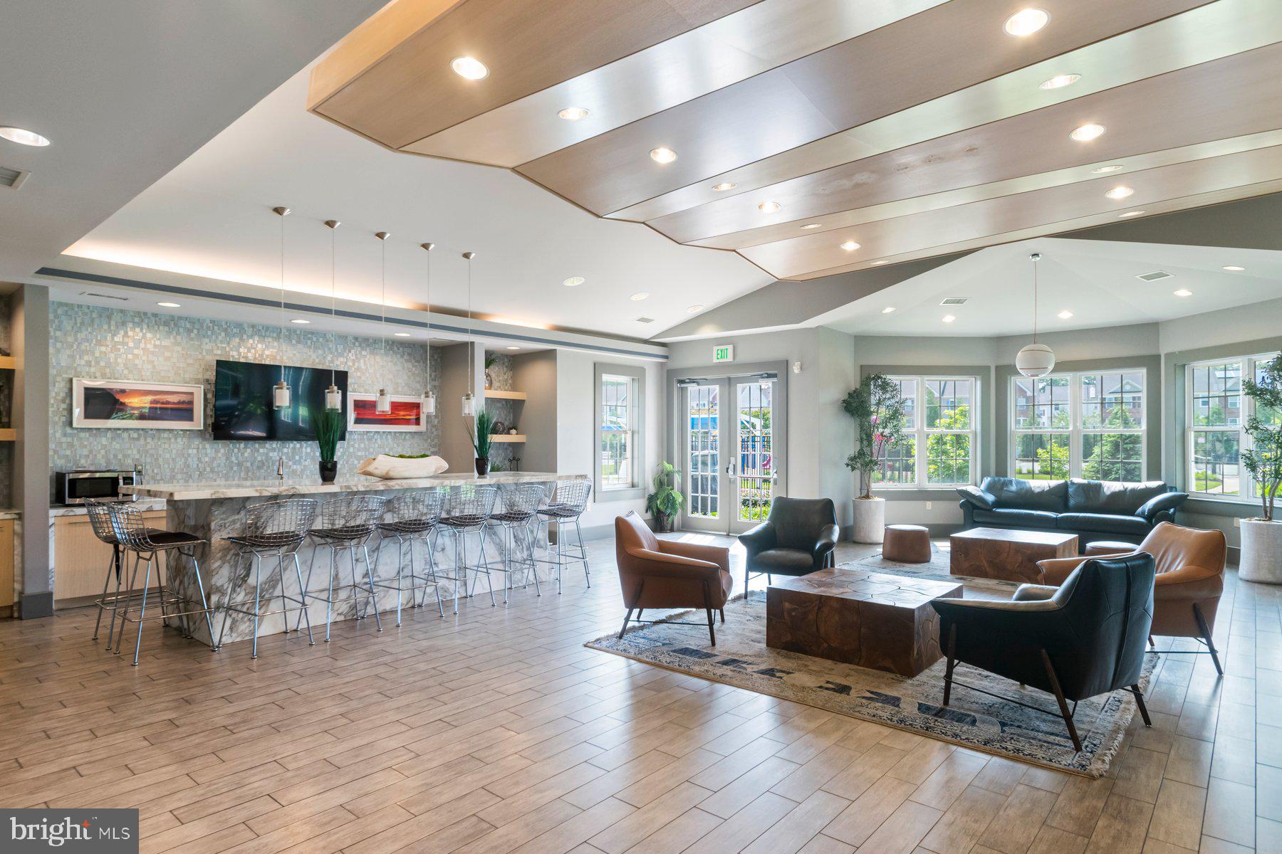 TANYARD SPRINGS TOWNHOMES - Residential