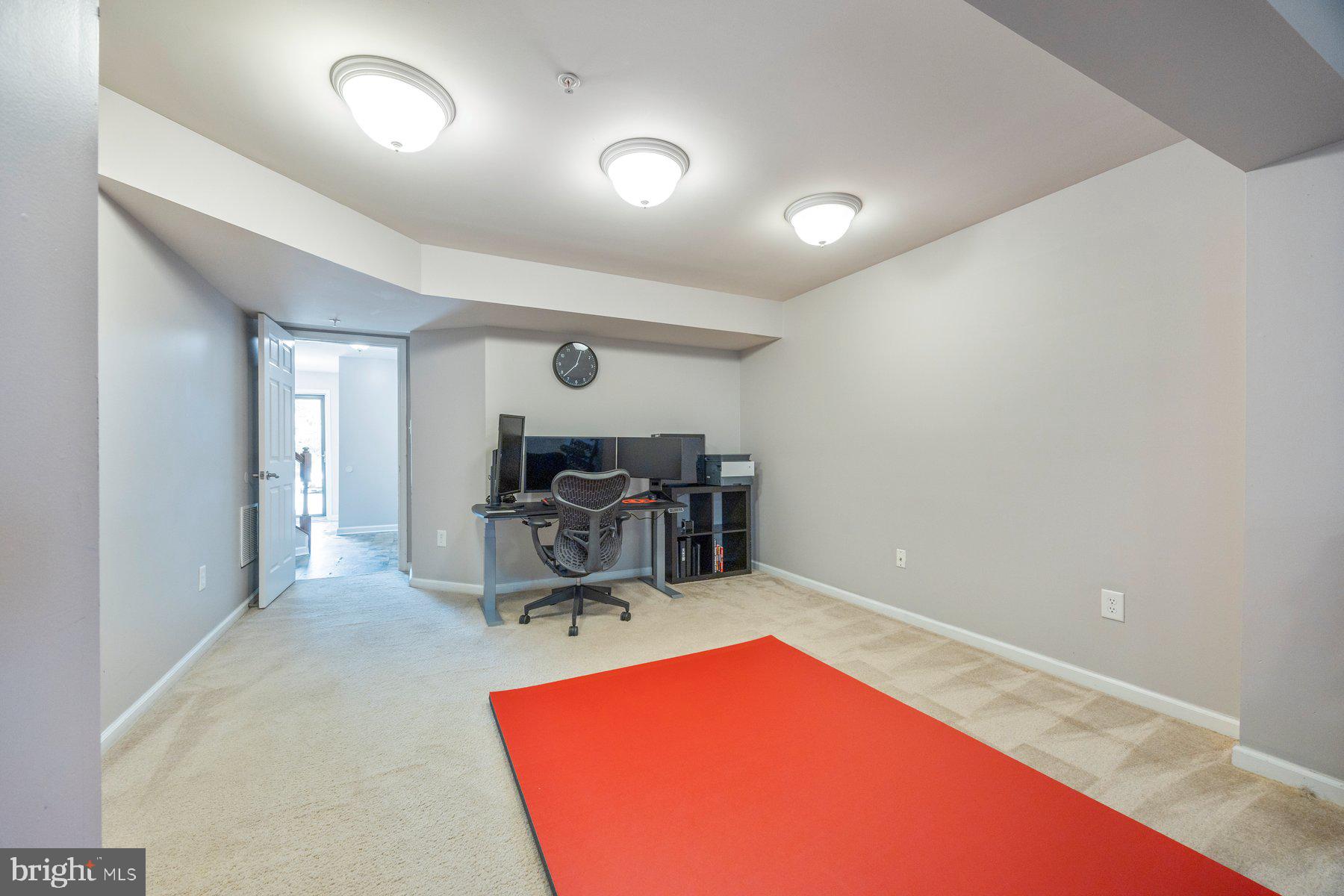 TANYARD SPRINGS TOWNHOMES - Residential