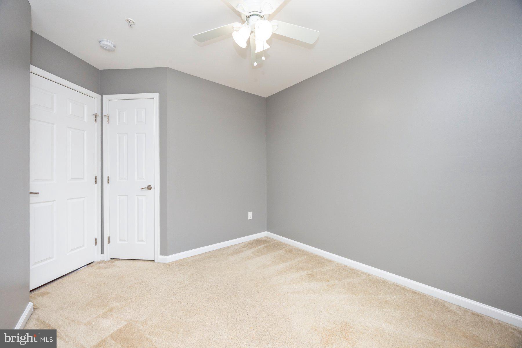 TANYARD SPRINGS TOWNHOMES - Residential