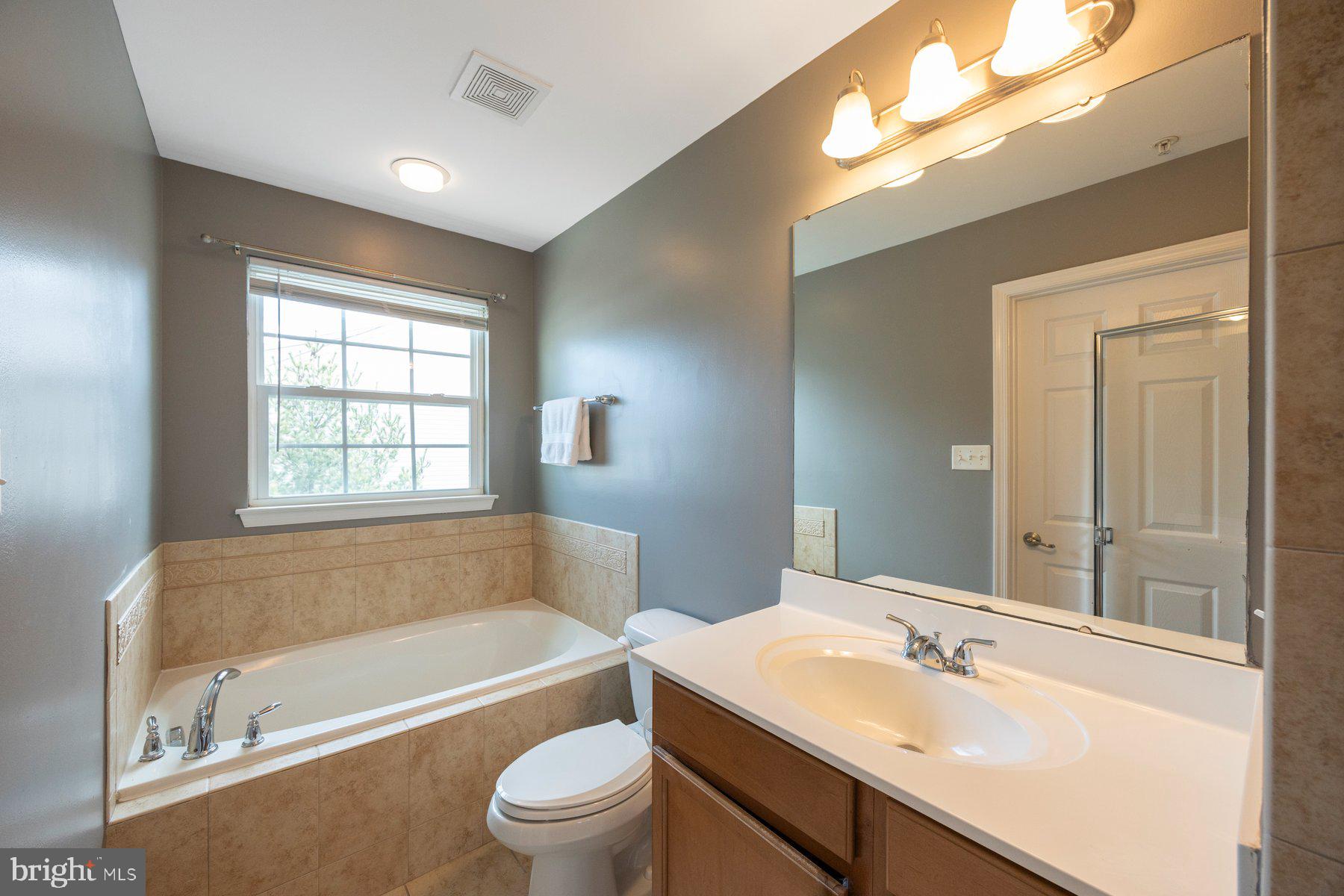 TANYARD SPRINGS TOWNHOMES - Residential