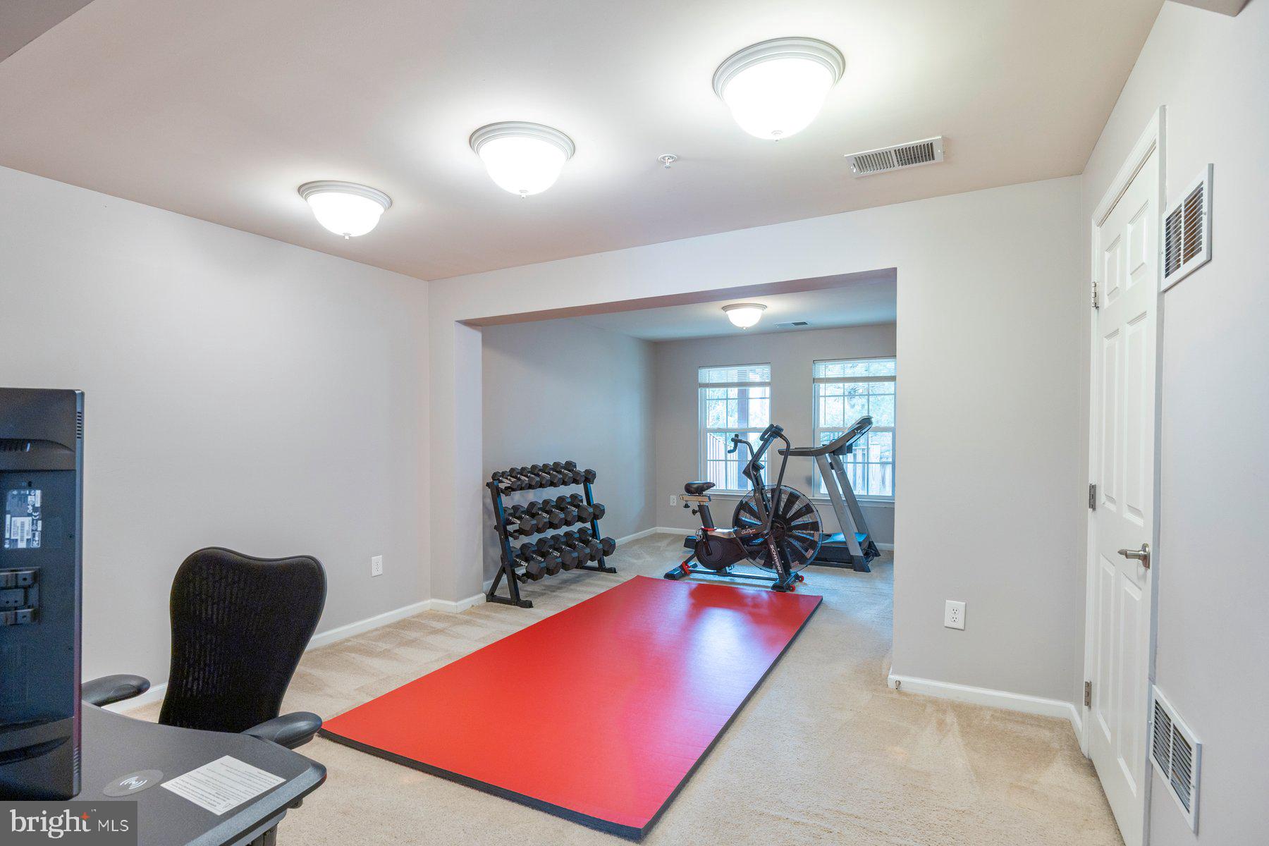 TANYARD SPRINGS TOWNHOMES - Residential