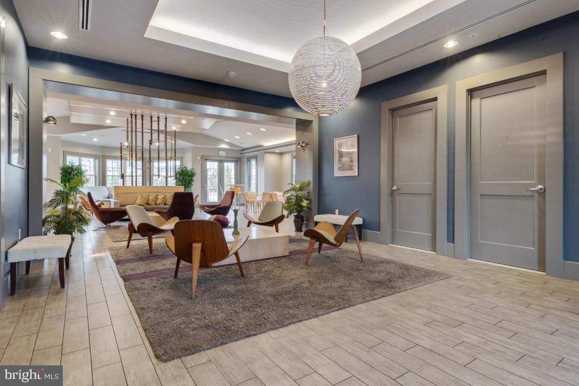 TANYARD SPRINGS TOWNHOMES - Residential