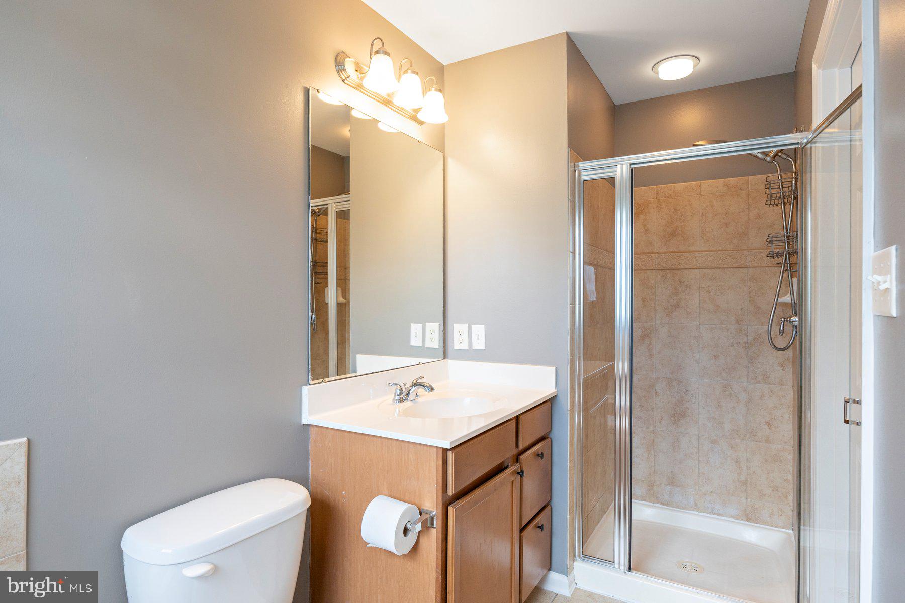 TANYARD SPRINGS TOWNHOMES - Residential