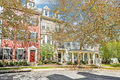 Townhouse For Sale - 5805 Richards Valley Road<br/> Howard County, ELLICOTT CITY, MD 21043