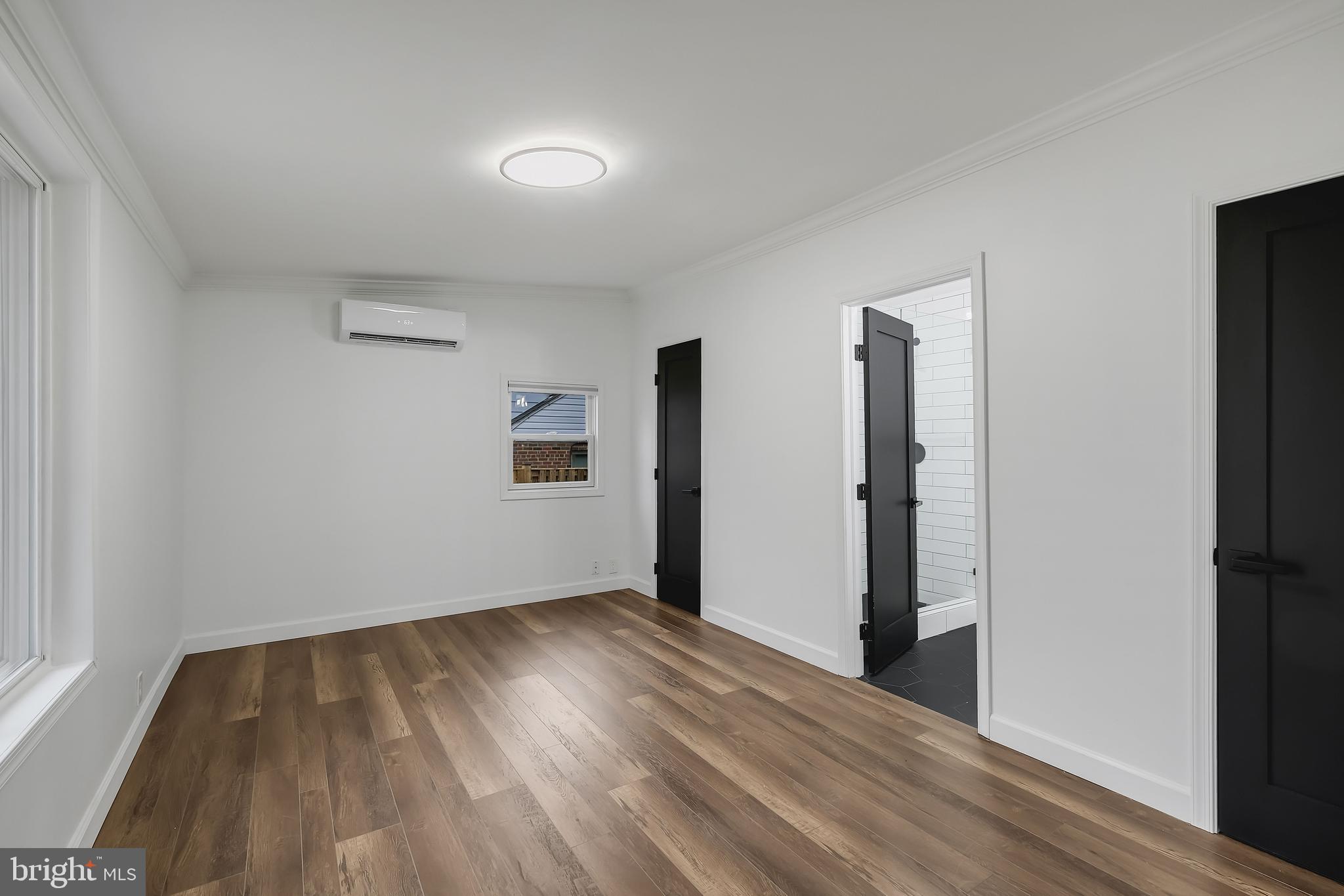 CONNECTICUT GARDENS - Residential Lease