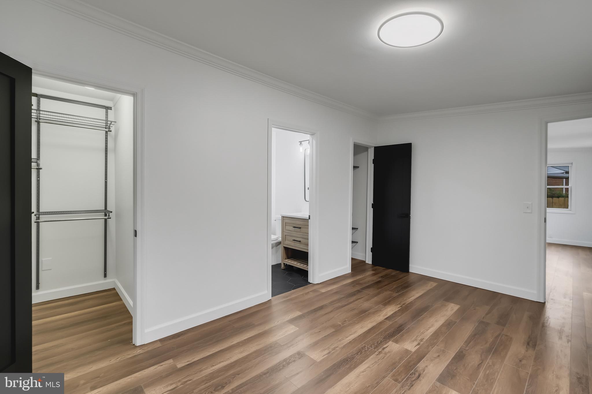 CONNECTICUT GARDENS - Residential Lease