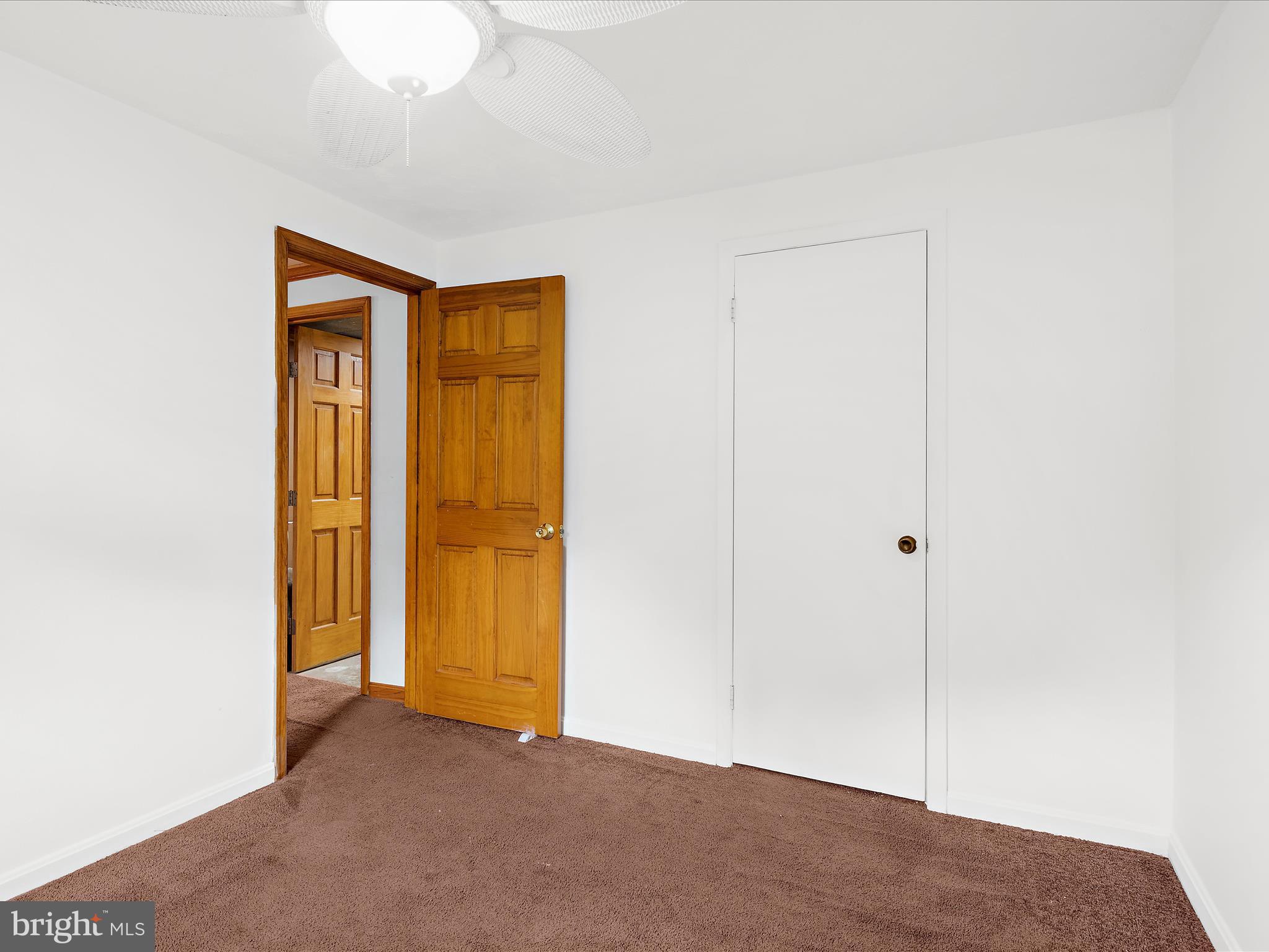 DIVIDING CREEK KNOLLS - Residential