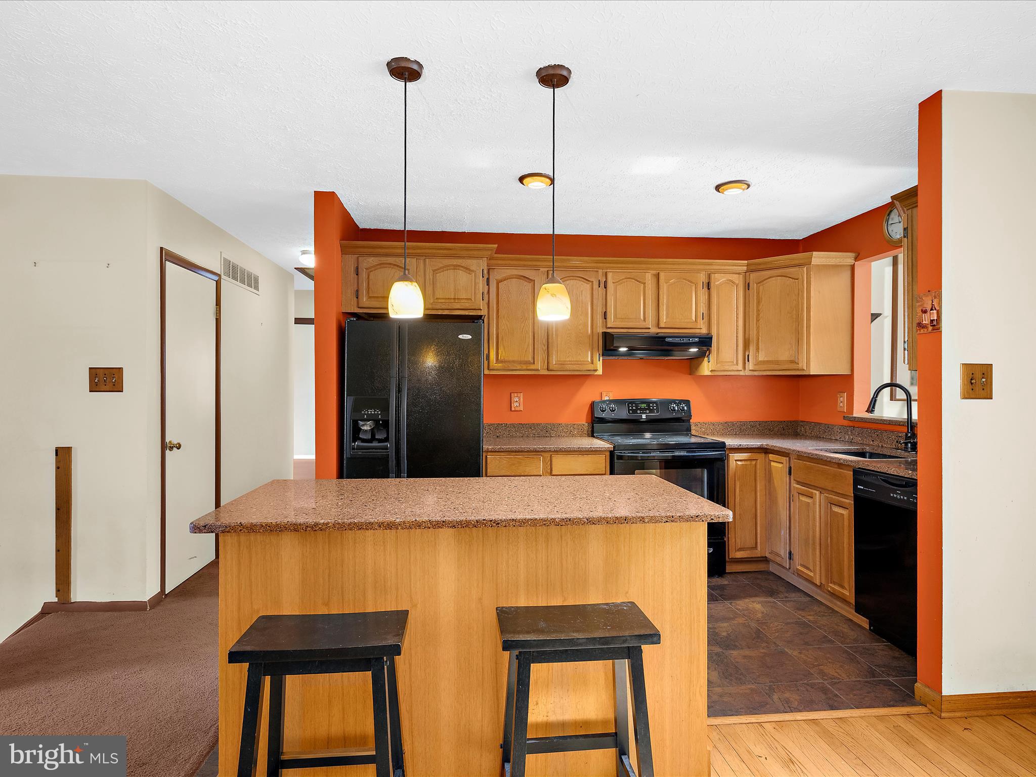 DIVIDING CREEK KNOLLS - Residential